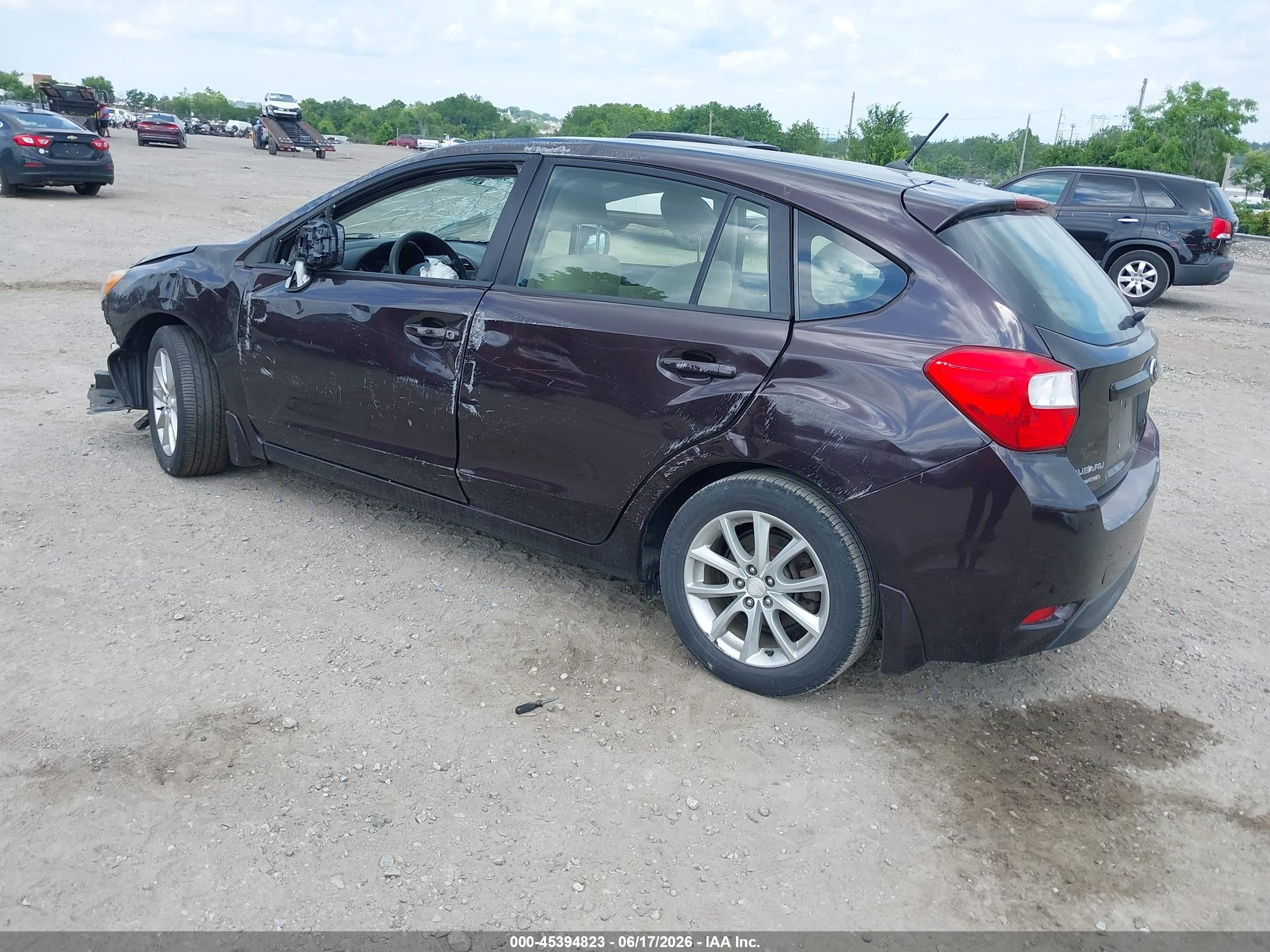 2013 Subaru Impreza 2.0i Premium Фиолетовый vin: JF1GPAC65D2818534