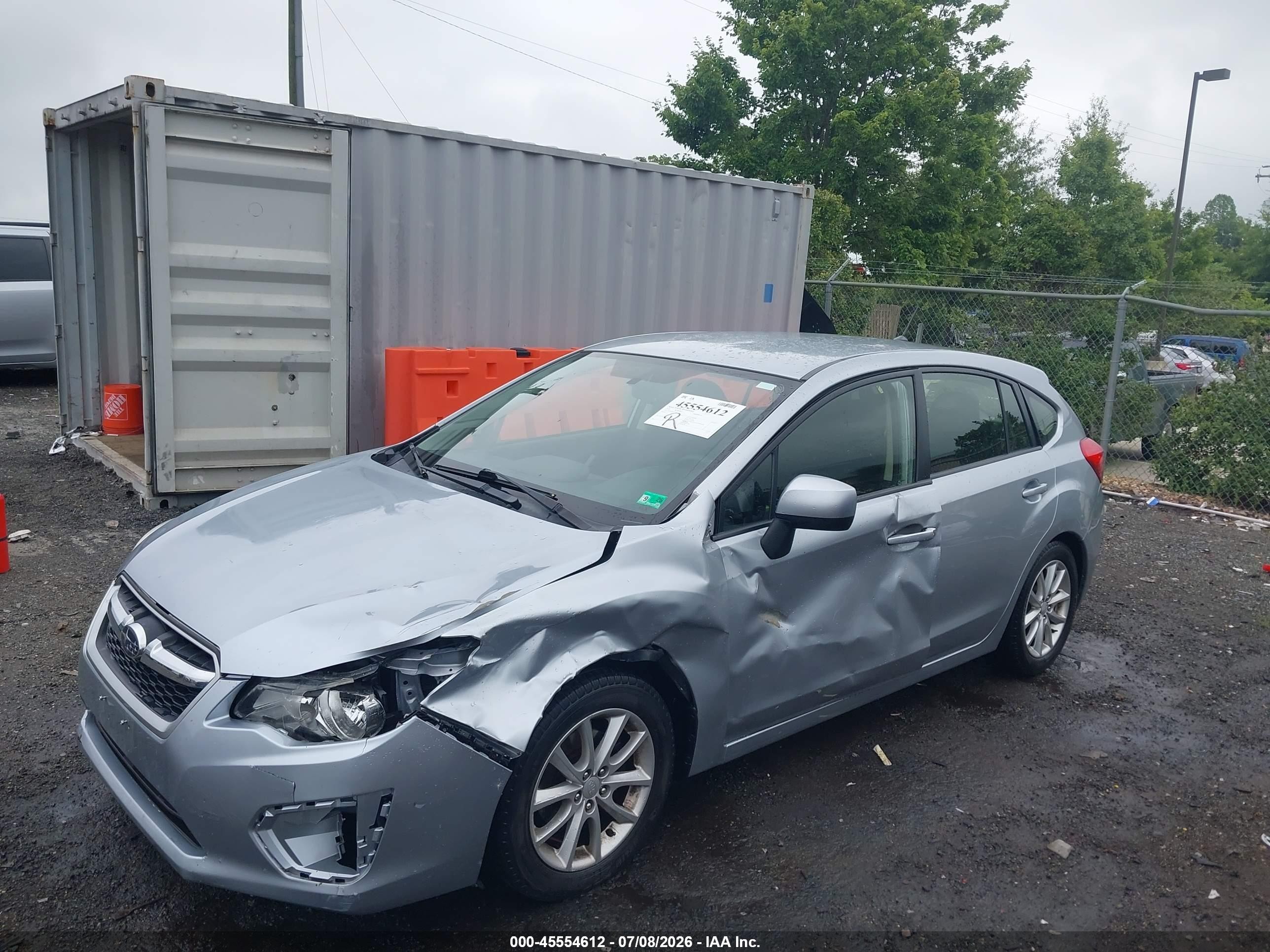 2013 Subaru Impreza 2.0i Premium Серебряный vin: JF1GPAC65DH207660