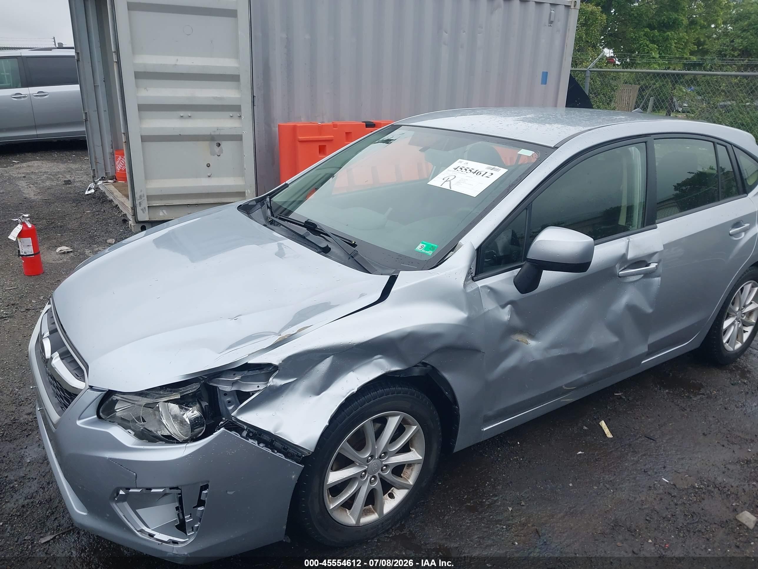 2013 Subaru Impreza 2.0i Premium Серебряный vin: JF1GPAC65DH207660