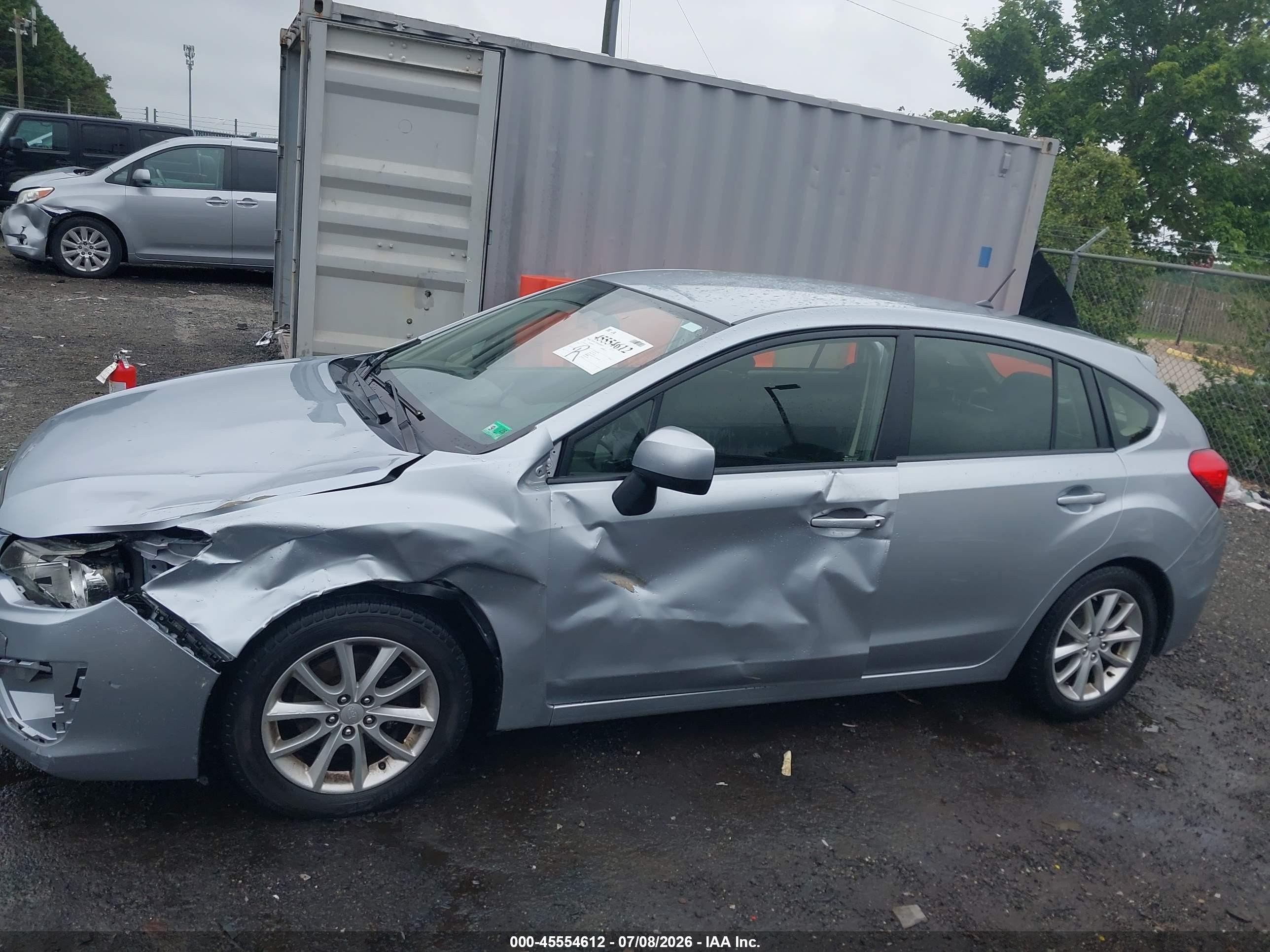 2013 Subaru Impreza 2.0i Premium Серебряный vin: JF1GPAC65DH207660