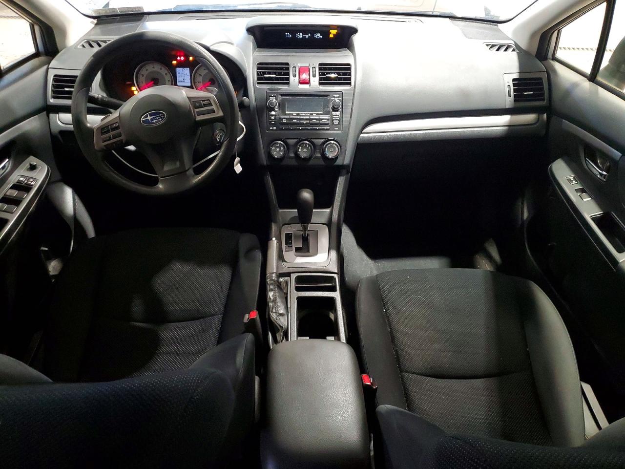 2014 Subaru Impreza Premium Серебряный vin: JF1GPAC65E8279220