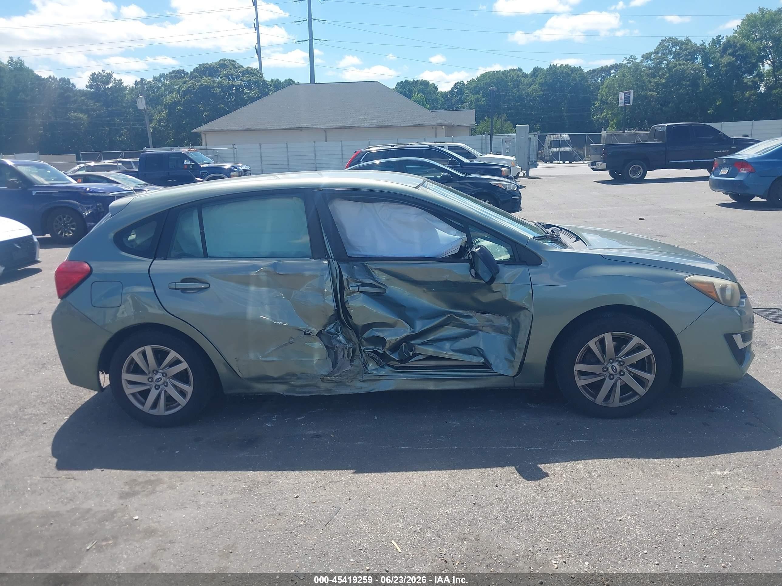 2015 Subaru Impreza 2.0i Premium Teal vin: JF1GPAC65FH242587