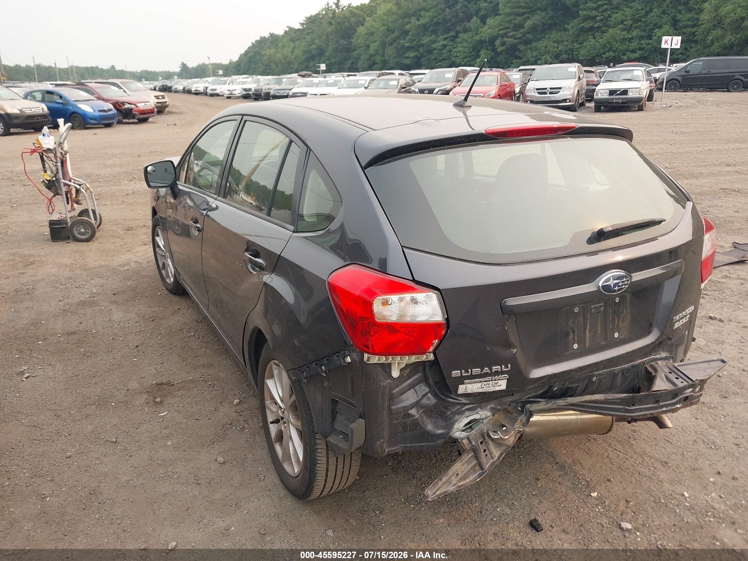 2014 Subaru Impreza 2.0i Premium Gray vin: JF1GPAC66E8320261