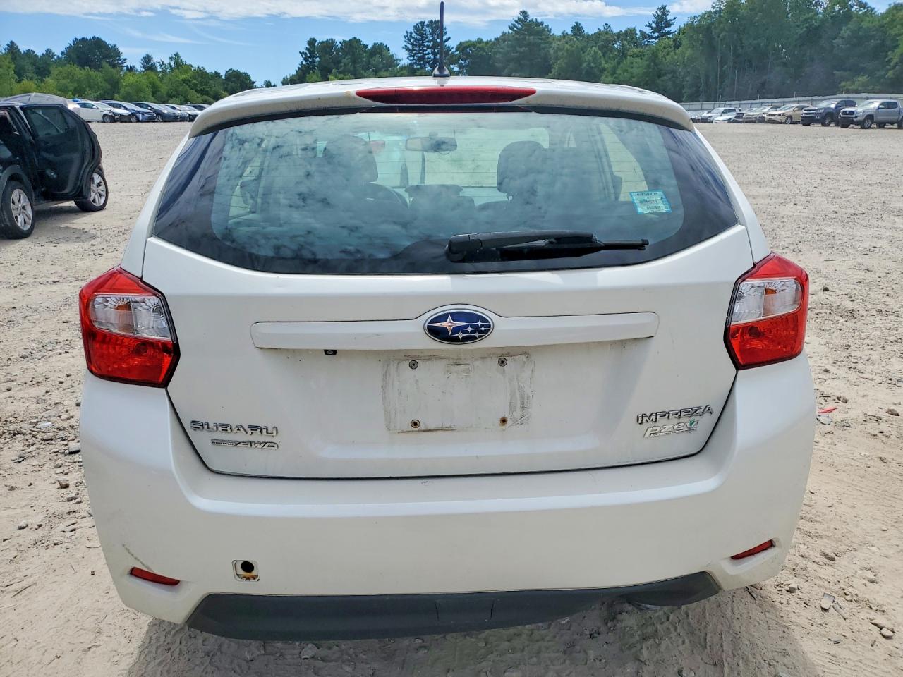 2015 Subaru Impreza Premium White vin: JF1GPAC66F8203751