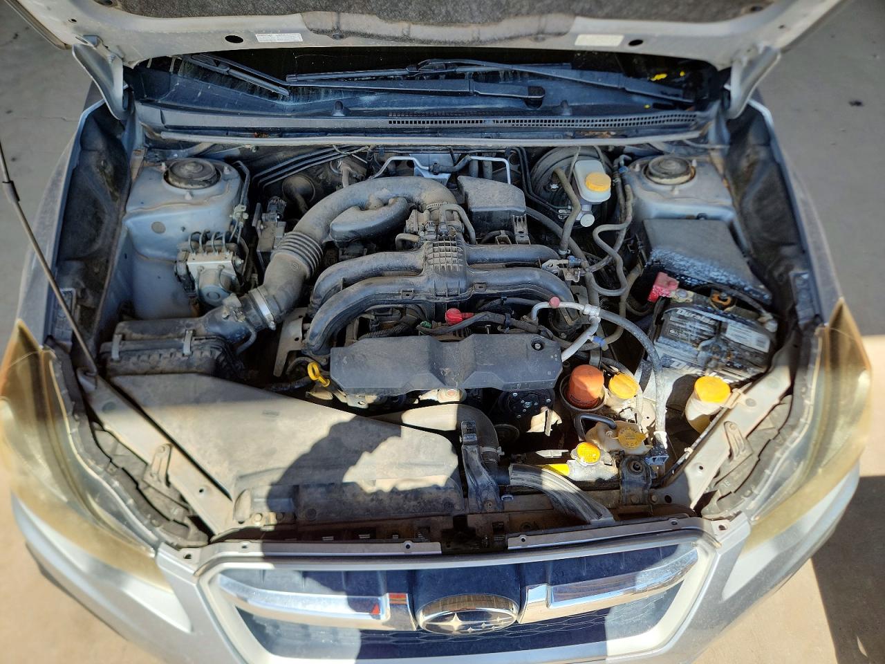 2014 Subaru Impreza Premium Silver vin: JF1GPAC67E8237700