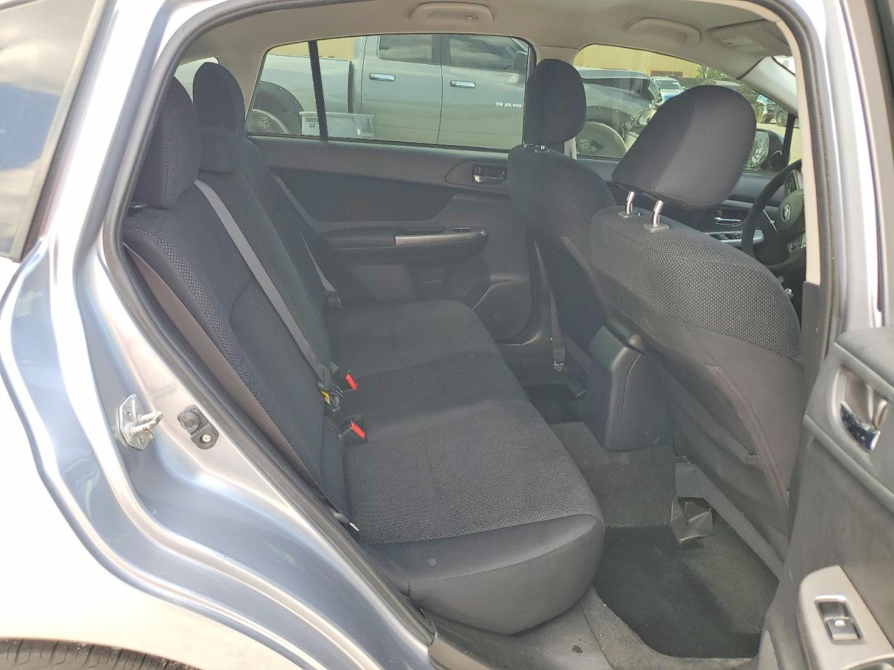 2015 Subaru Impreza Premium Silver vin: JF1GPAC67F8231915