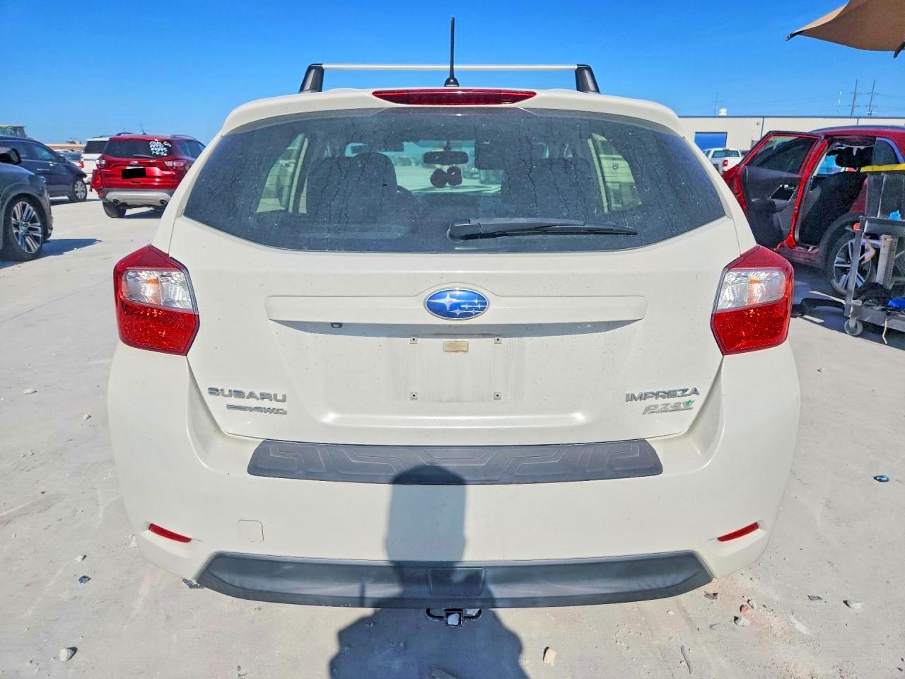2015 Subaru Impreza Premium White vin: JF1GPAC67FH223040