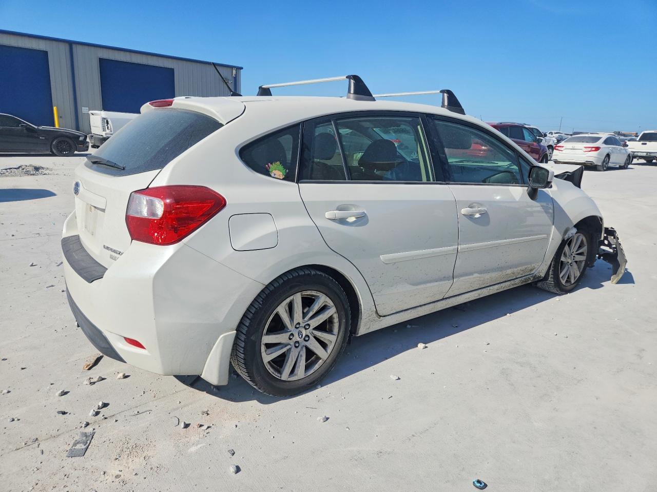 2015 Subaru Impreza Premium White vin: JF1GPAC67FH223040
