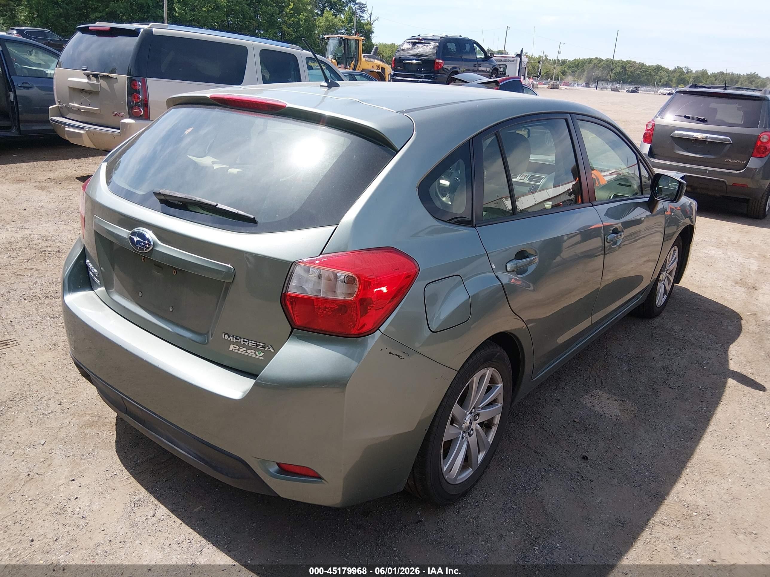 2015 Subaru Impreza 2.0i Premium Green vin: JF1GPAC67FH259116