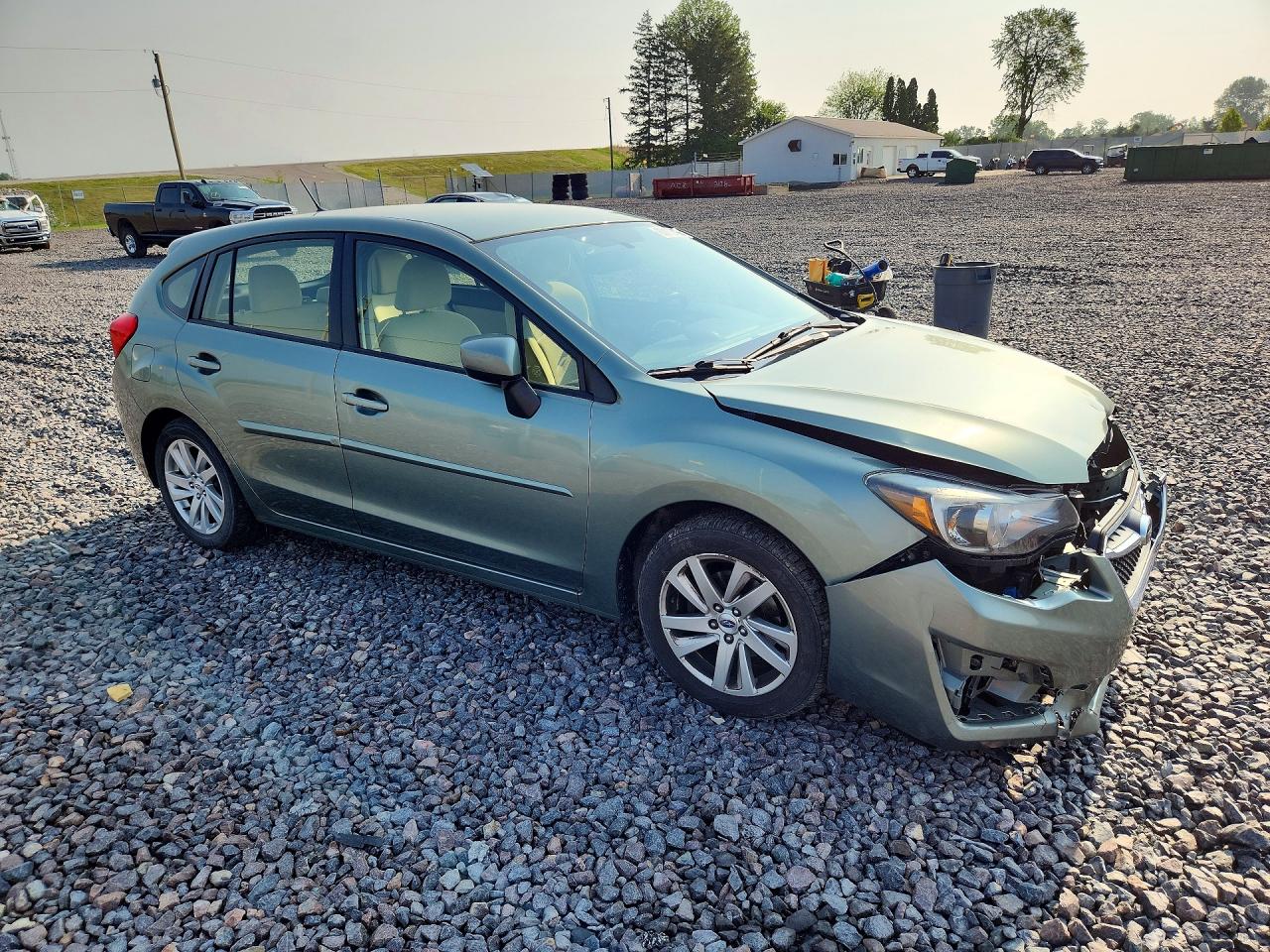 2015 Subaru Impreza Premium Зеленый vin: JF1GPAC67FH322859