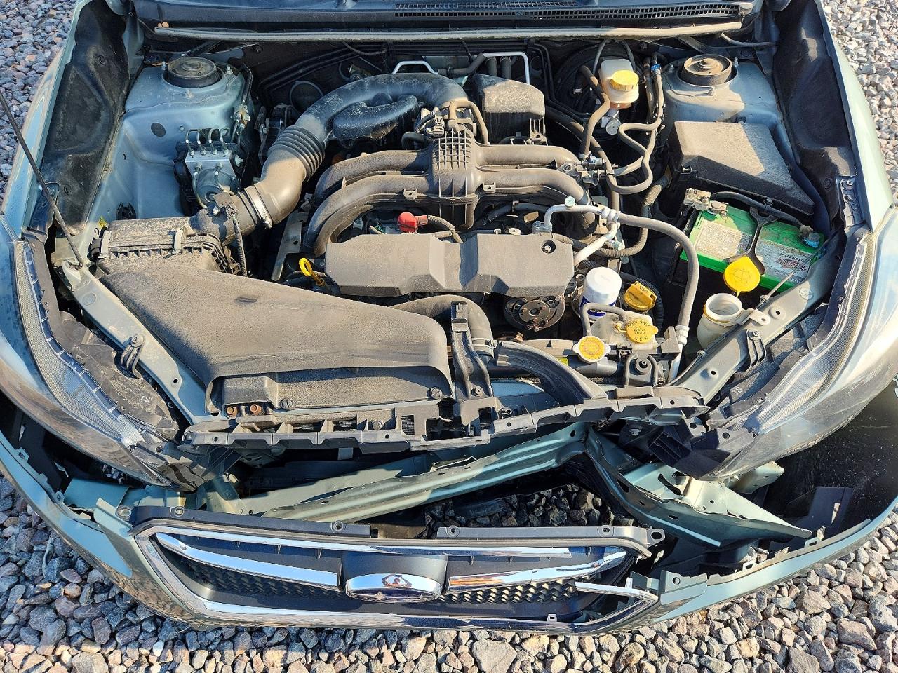 2015 Subaru Impreza Premium Зеленый vin: JF1GPAC67FH322859