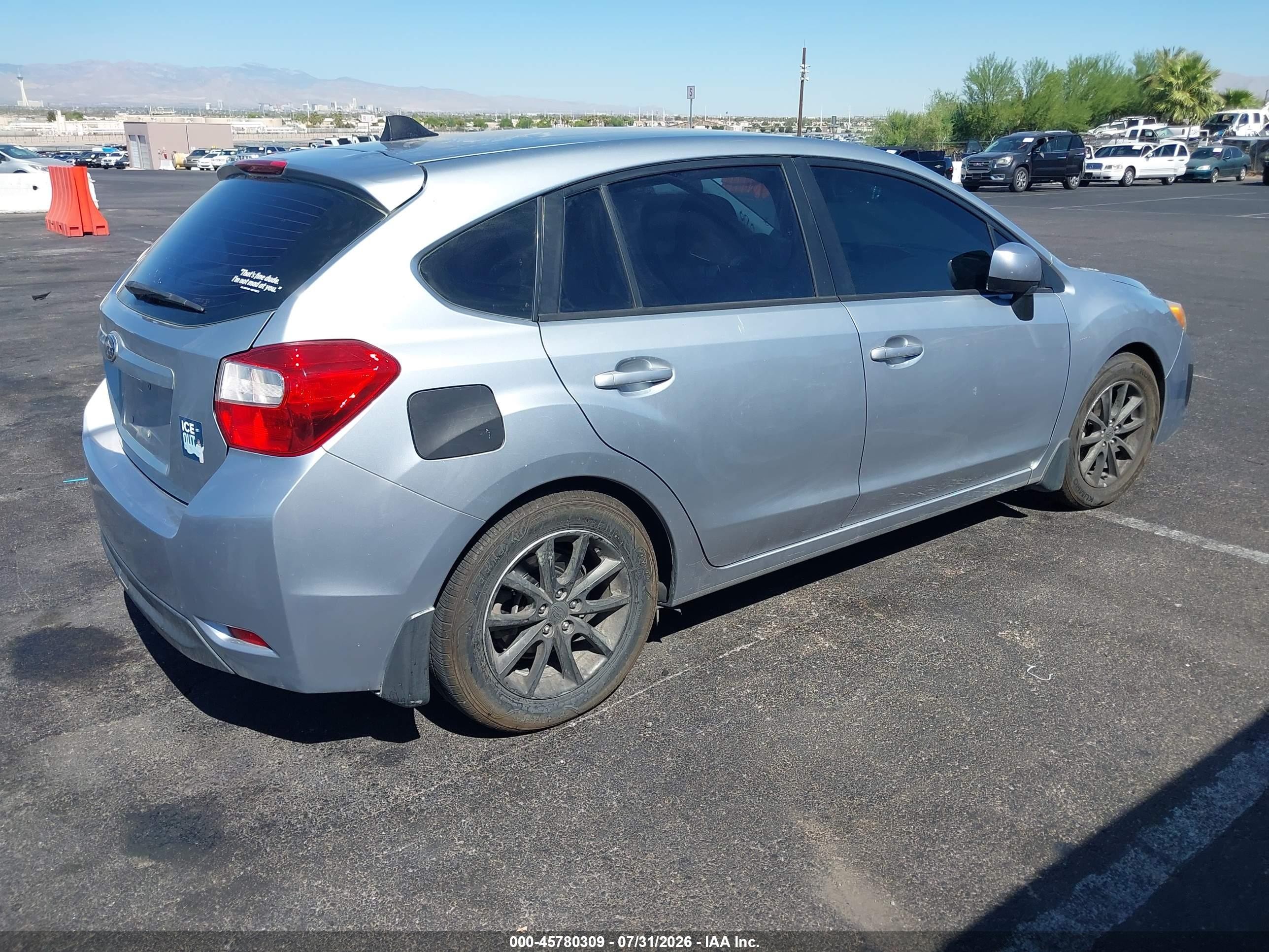 2013 Subaru Impreza 2.0i Premium Silver vin: JF1GPAC68DH831033