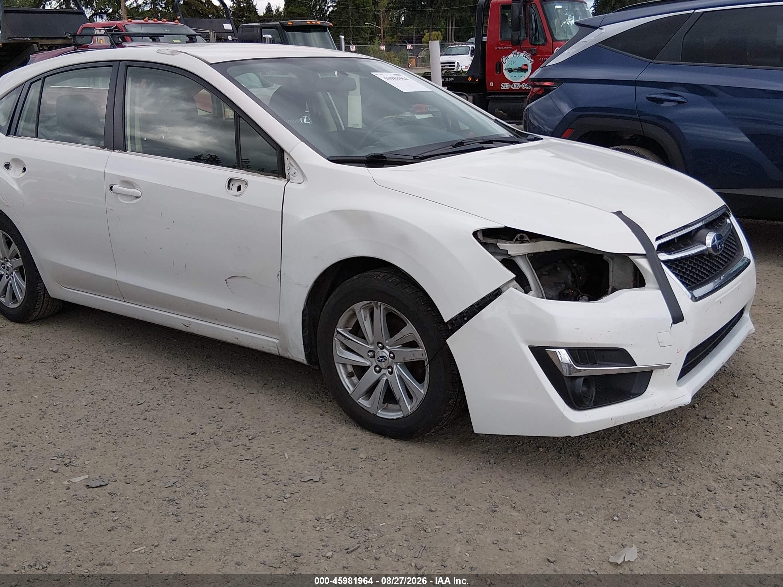 2015 Subaru Impreza 2.0i Premium Белый vin: JF1GPAC68F8313796