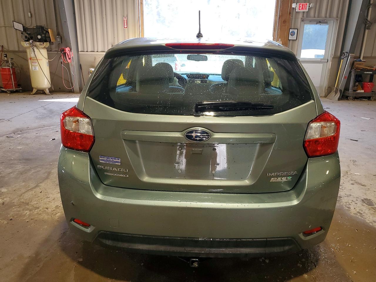 2014 Subaru Impreza Premium Silver vin: JF1GPAC69E8284646