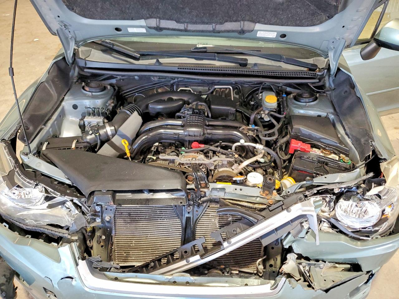 2014 Subaru Impreza Premium Silver vin: JF1GPAC69E8284646