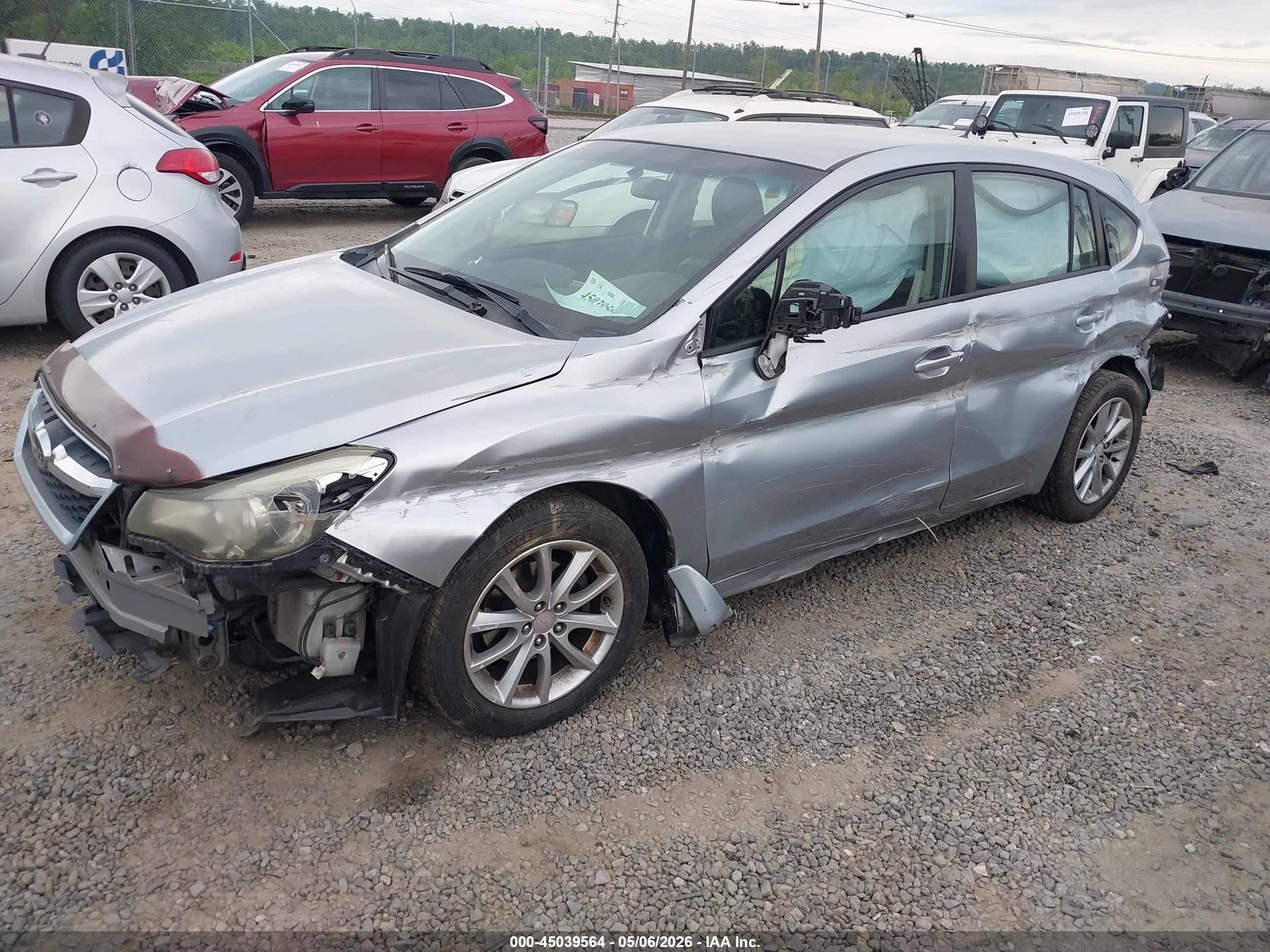 2012 Subaru Impreza 2.0i Premium Серебряный vin: JF1GPAC6XCG222336