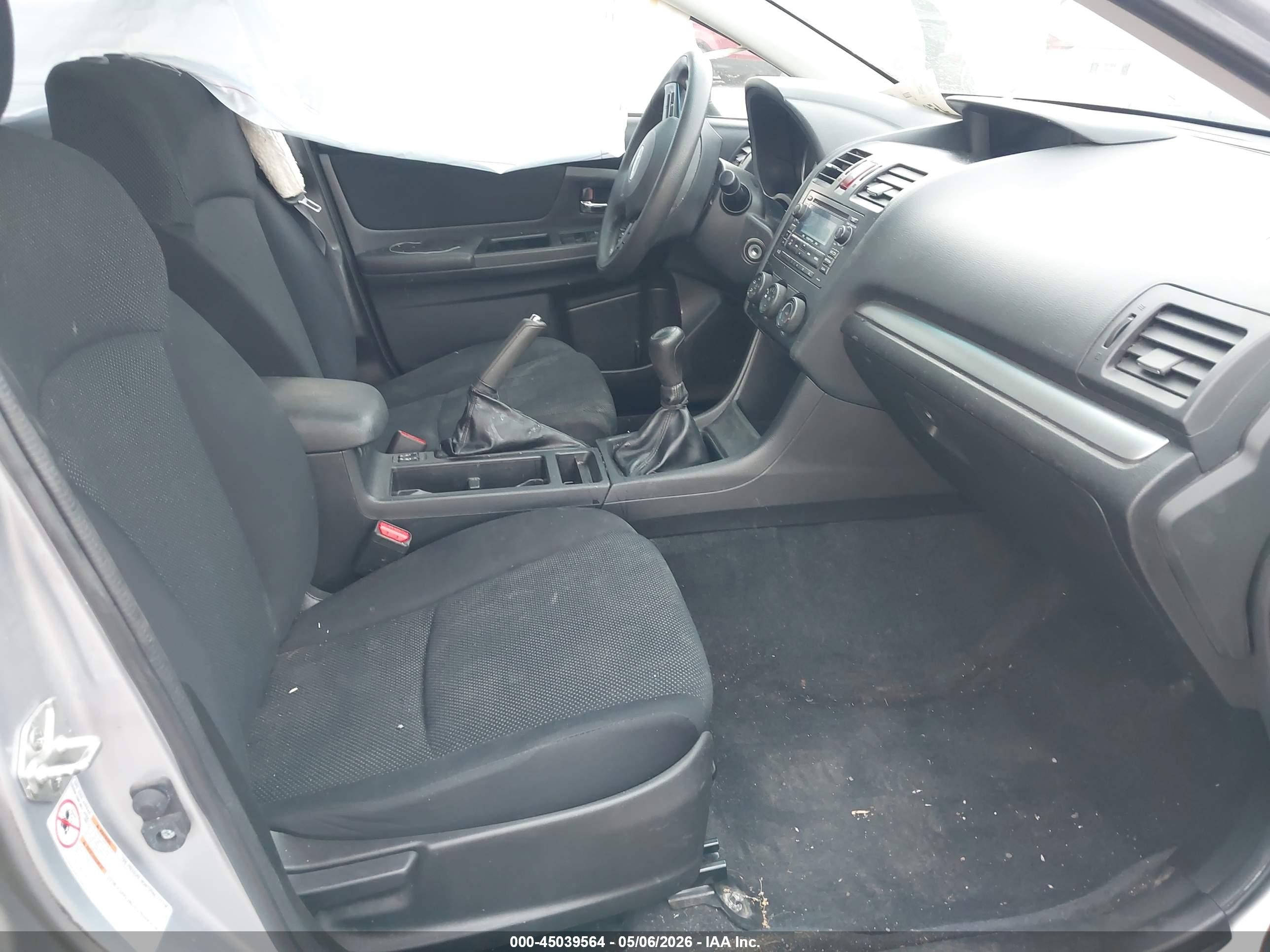 2012 Subaru Impreza 2.0i Premium Серебряный vin: JF1GPAC6XCG222336