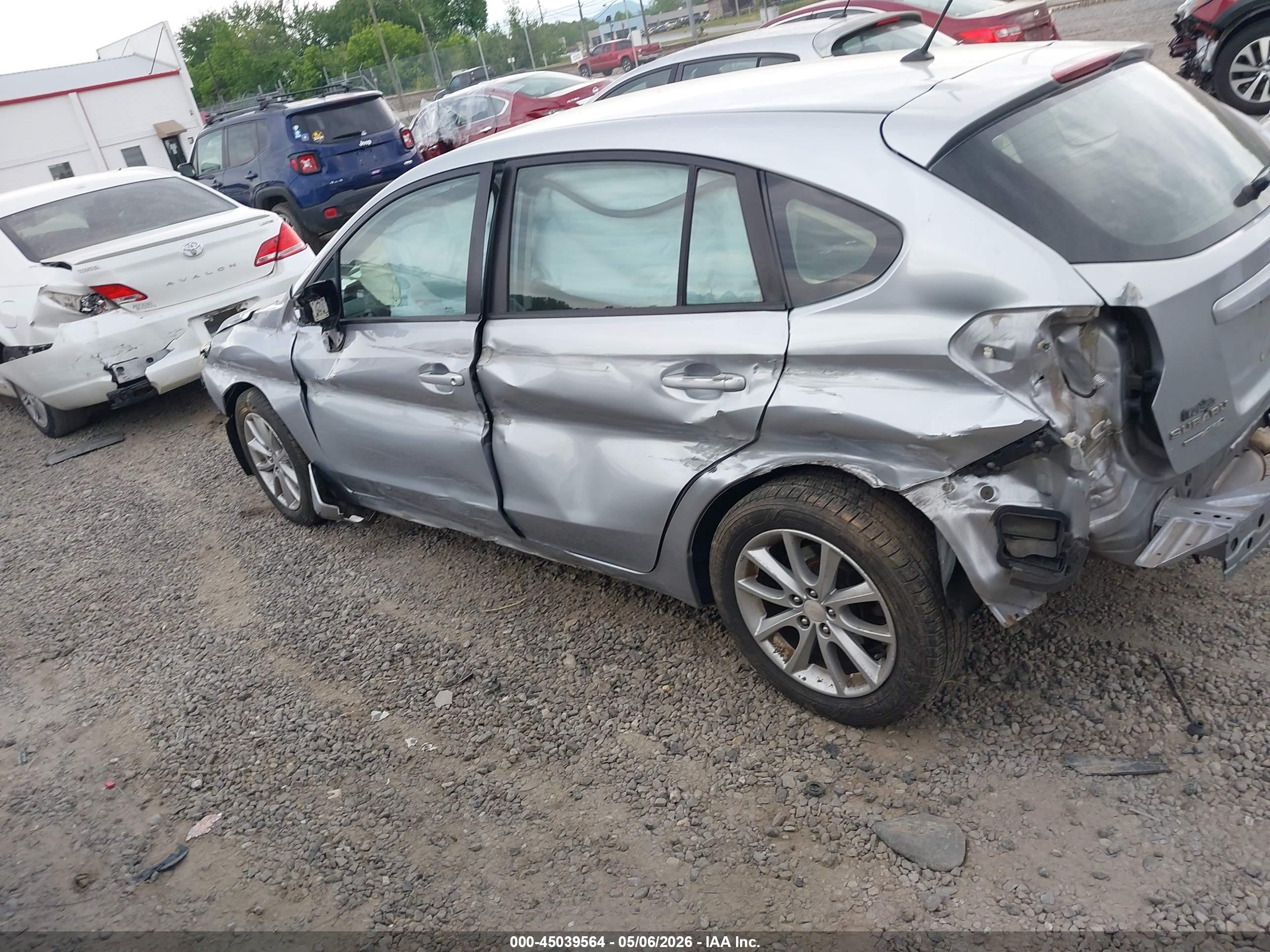 2012 Subaru Impreza 2.0i Premium Серебряный vin: JF1GPAC6XCG222336