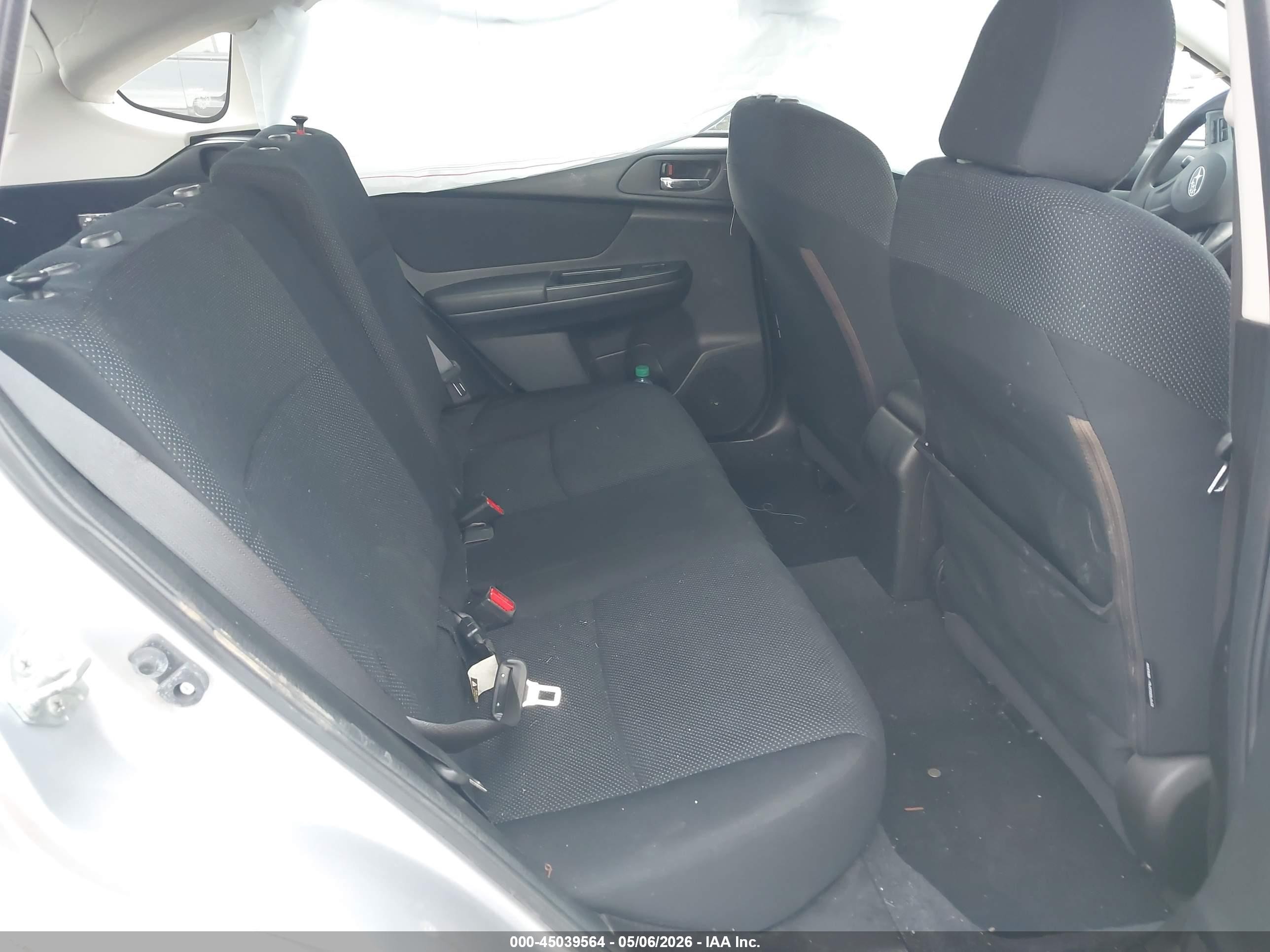 2012 Subaru Impreza 2.0i Premium Серебряный vin: JF1GPAC6XCG222336