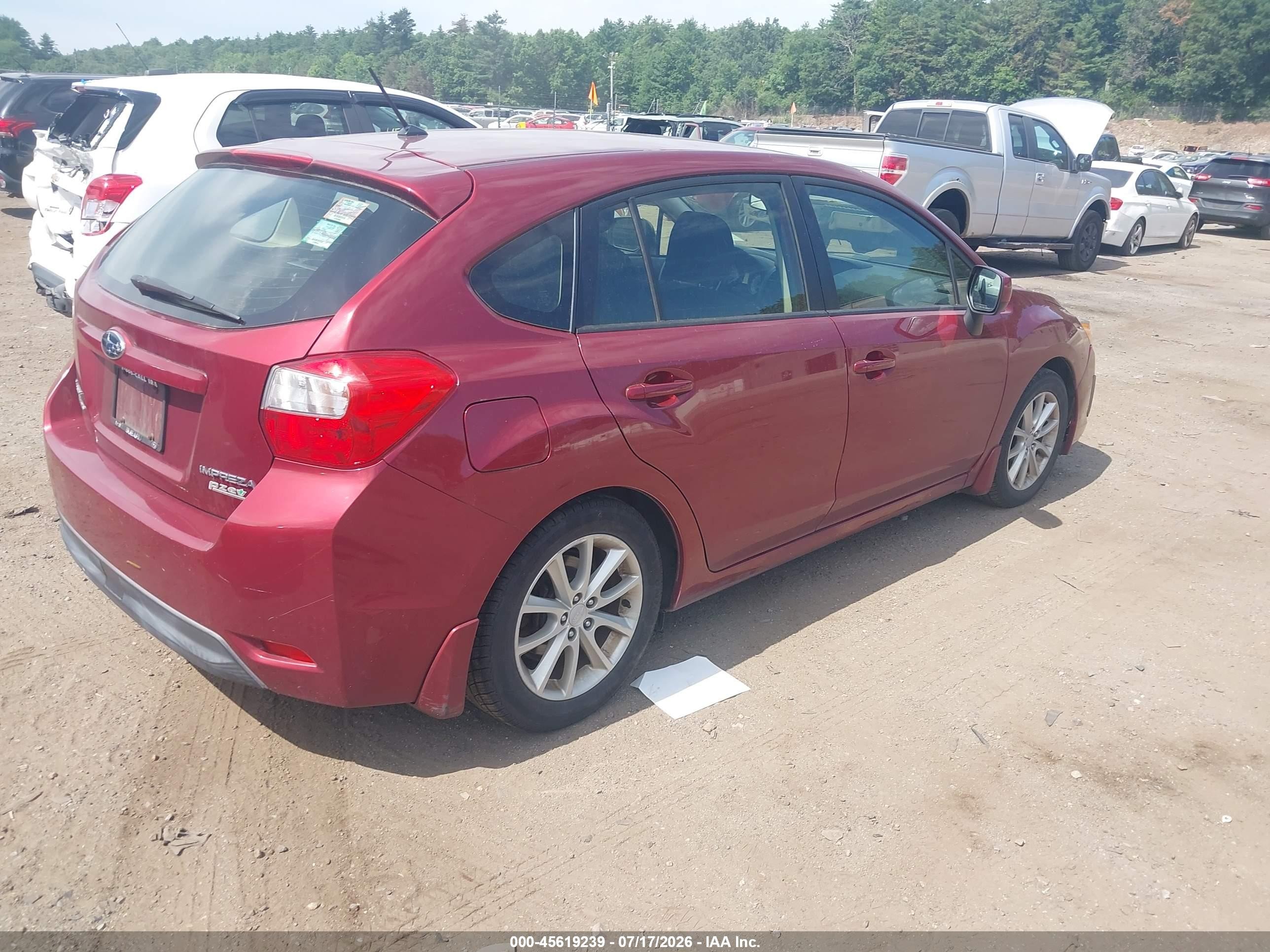 2013 Subaru Impreza 2.0i Premium Red vin: JF1GPAC6XD2217684
