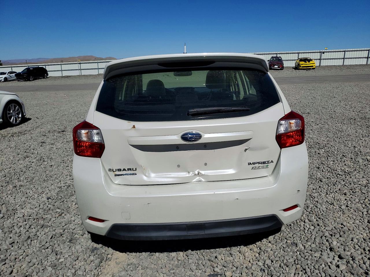 2013 Subaru Impreza Premium Белый vin: JF1GPAC6XD2819615
