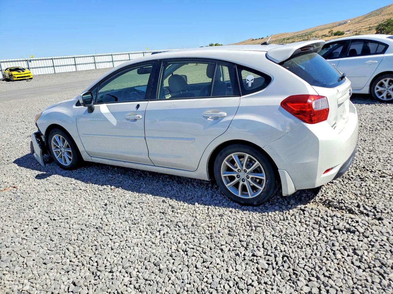 2013 Subaru Impreza Premium Белый vin: JF1GPAC6XD2819615