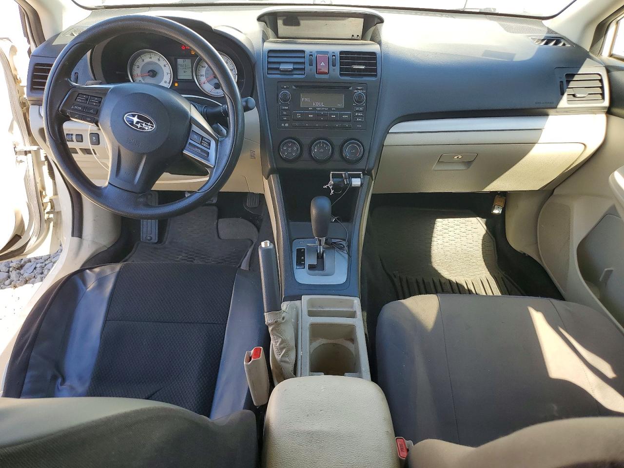 2013 Subaru Impreza Premium Белый vin: JF1GPAC6XD2819615
