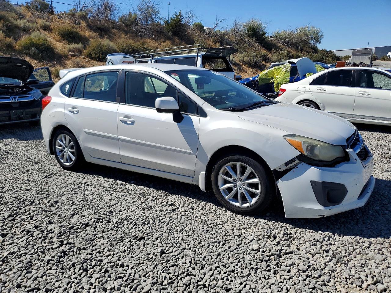 2013 Subaru Impreza Premium Белый vin: JF1GPAC6XD2819615