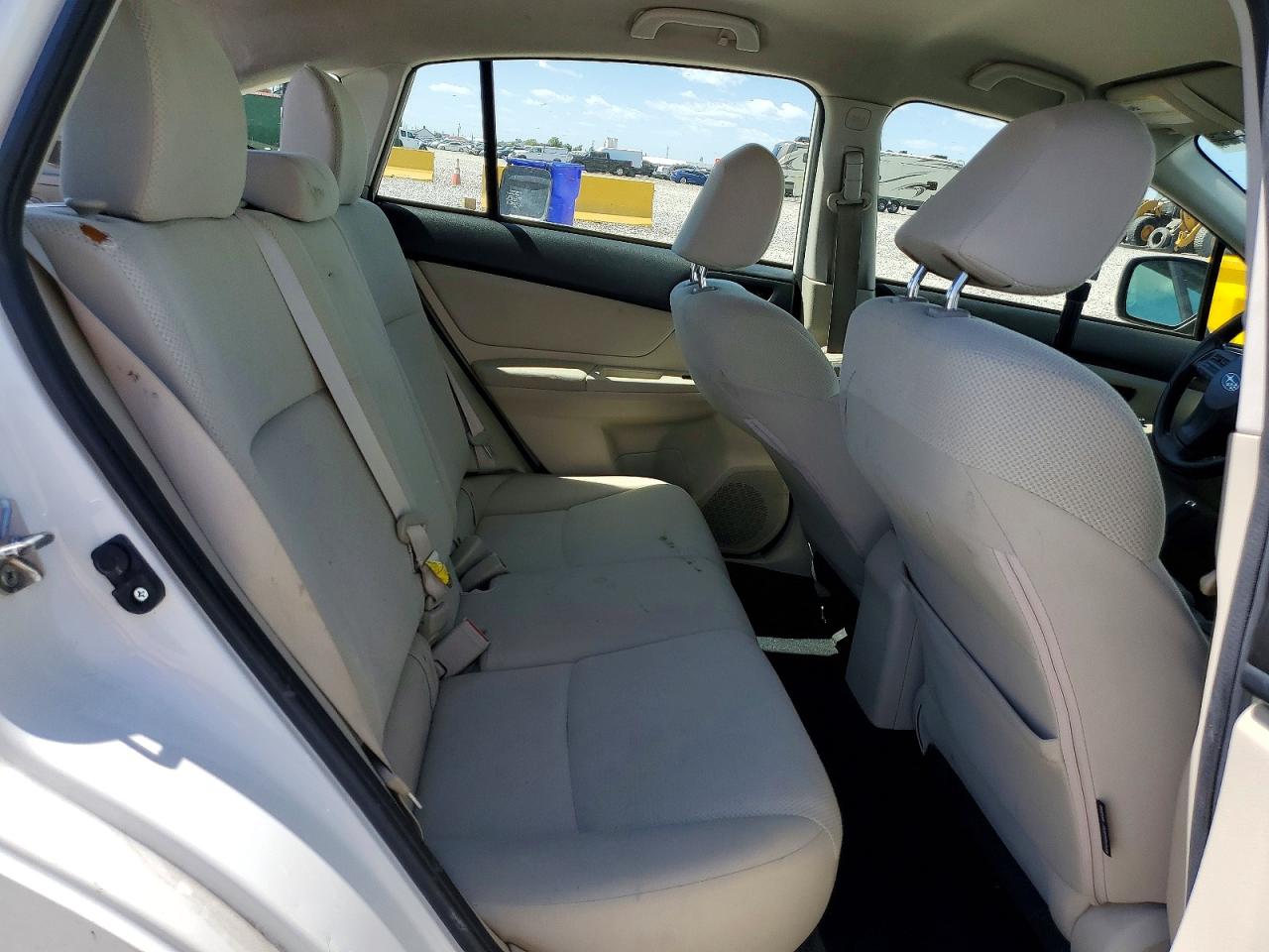 2013 Subaru Impreza Premium White vin: JF1GPAC6XD2879958