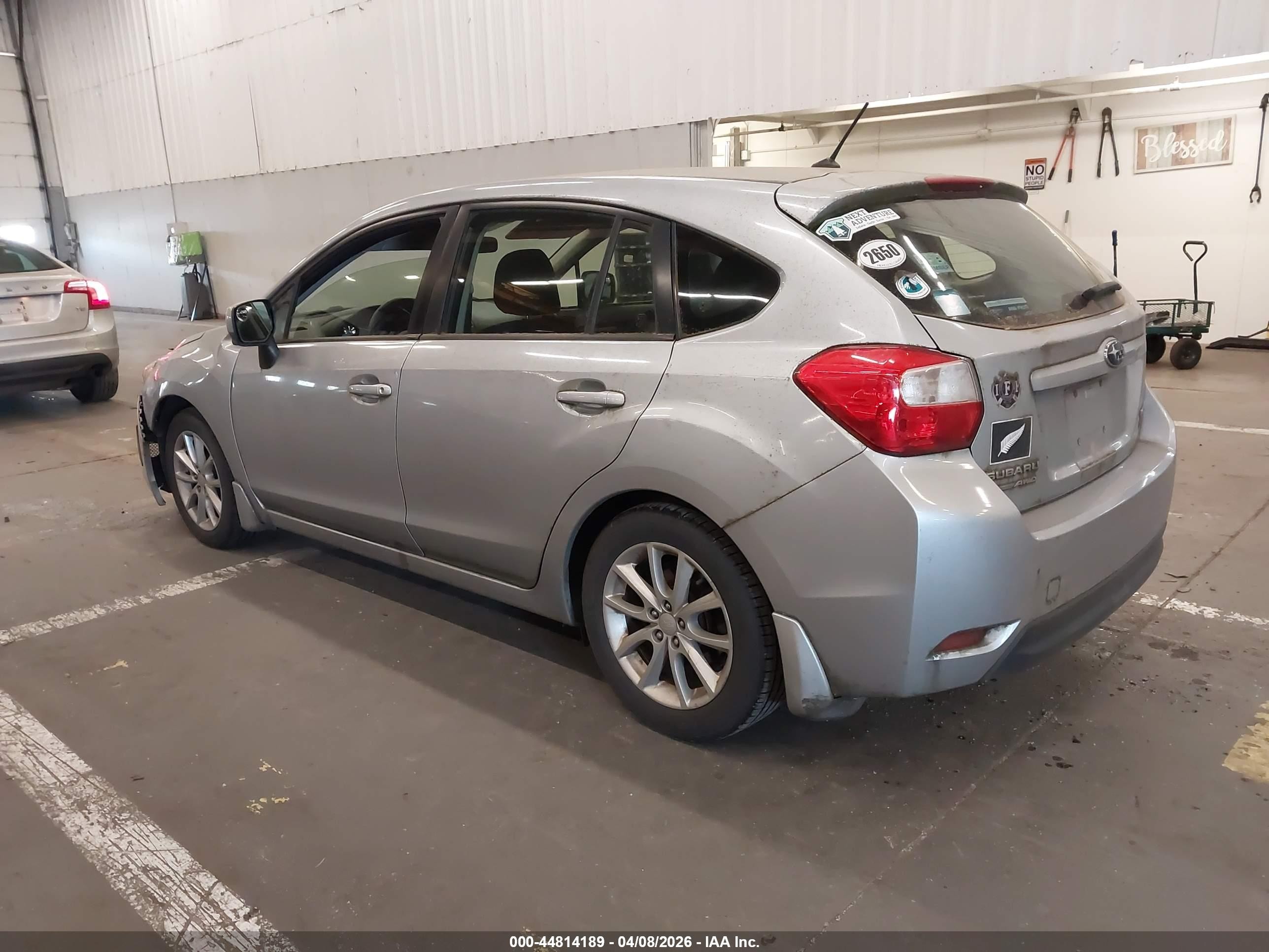 2013 Subaru Impreza 2.0i Premium Silver vin: JF1GPAC6XDH811107