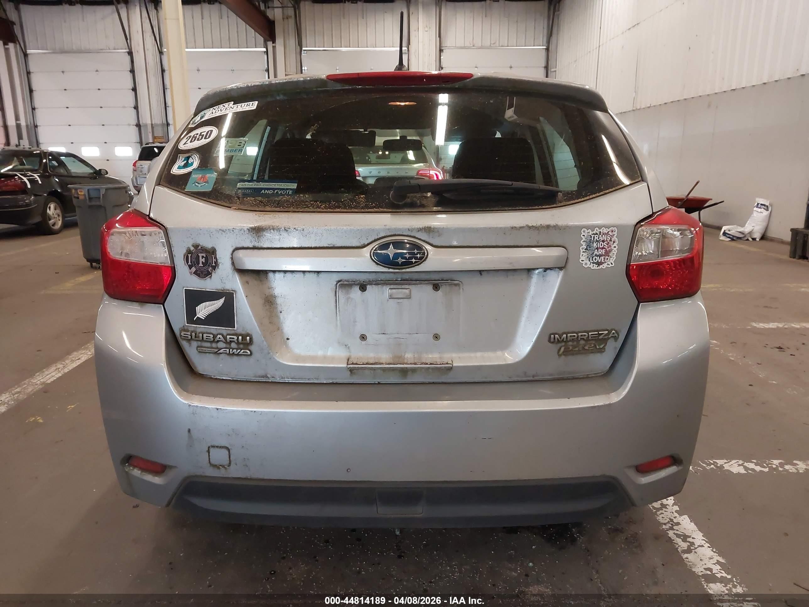2013 Subaru Impreza 2.0i Premium Silver vin: JF1GPAC6XDH811107
