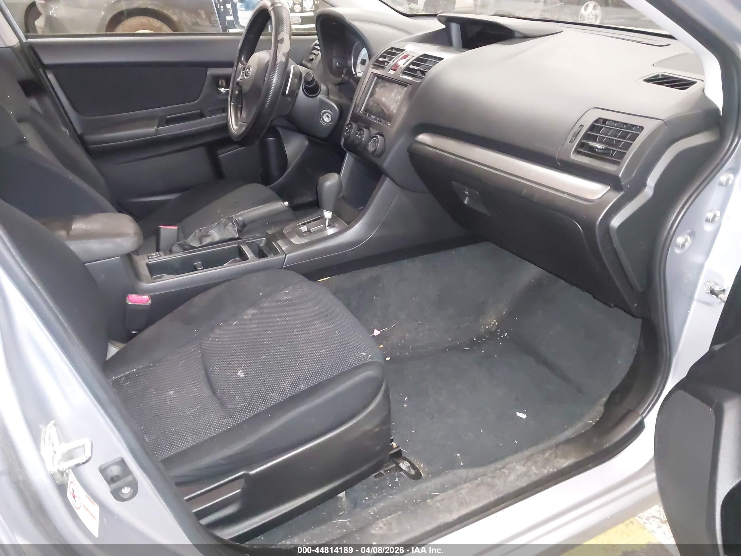 2013 Subaru Impreza 2.0i Premium Silver vin: JF1GPAC6XDH811107