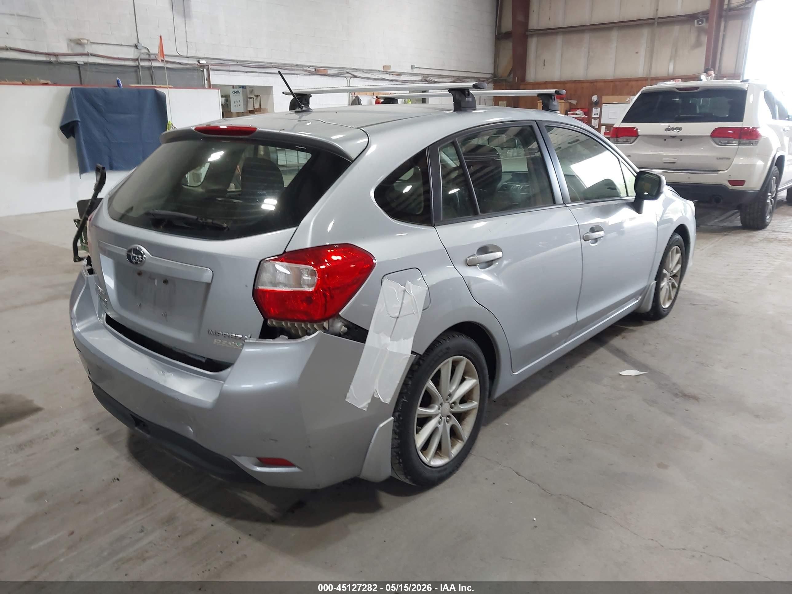 2013 Subaru Impreza 2.0i Premium Silver vin: JF1GPAC6XDH867595