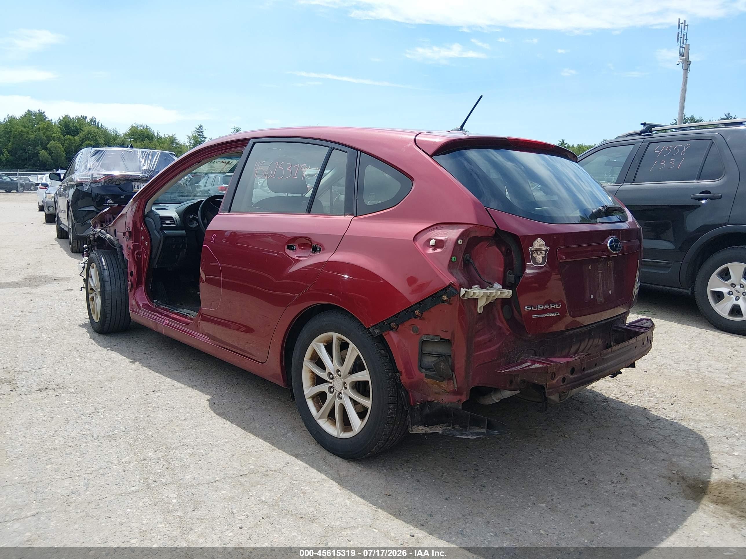 2014 Subaru Impreza 2.0i Premium Red vin: JF1GPAC6XE8214900