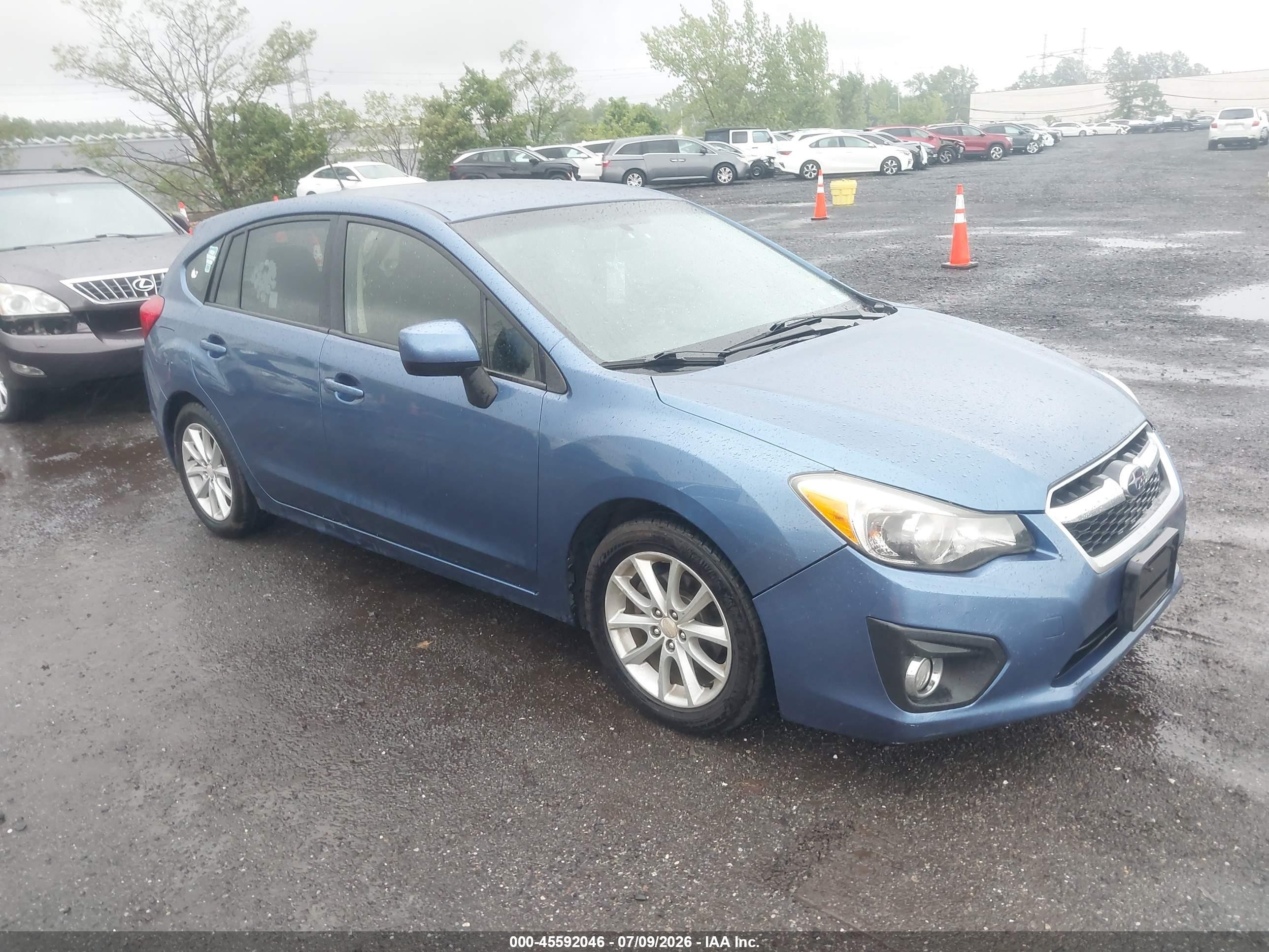 2014 Subaru Impreza 2.0i Premium Синий vin: JF1GPAC6XE8248058