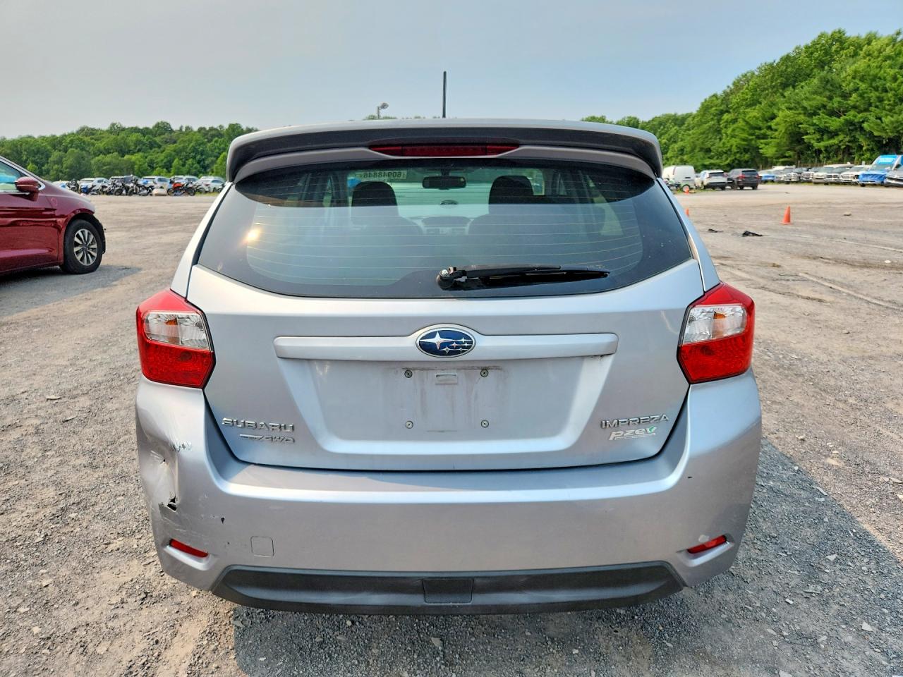2013 Subaru Impreza Premium Silver vin: JF1GPAD60DH827251