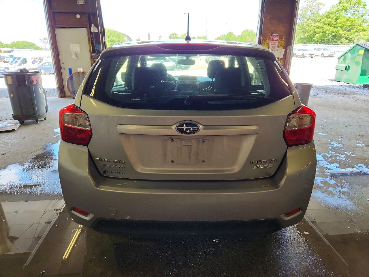 2014 Subaru Impreza Premium Silver vin: JF1GPAD60EH292374