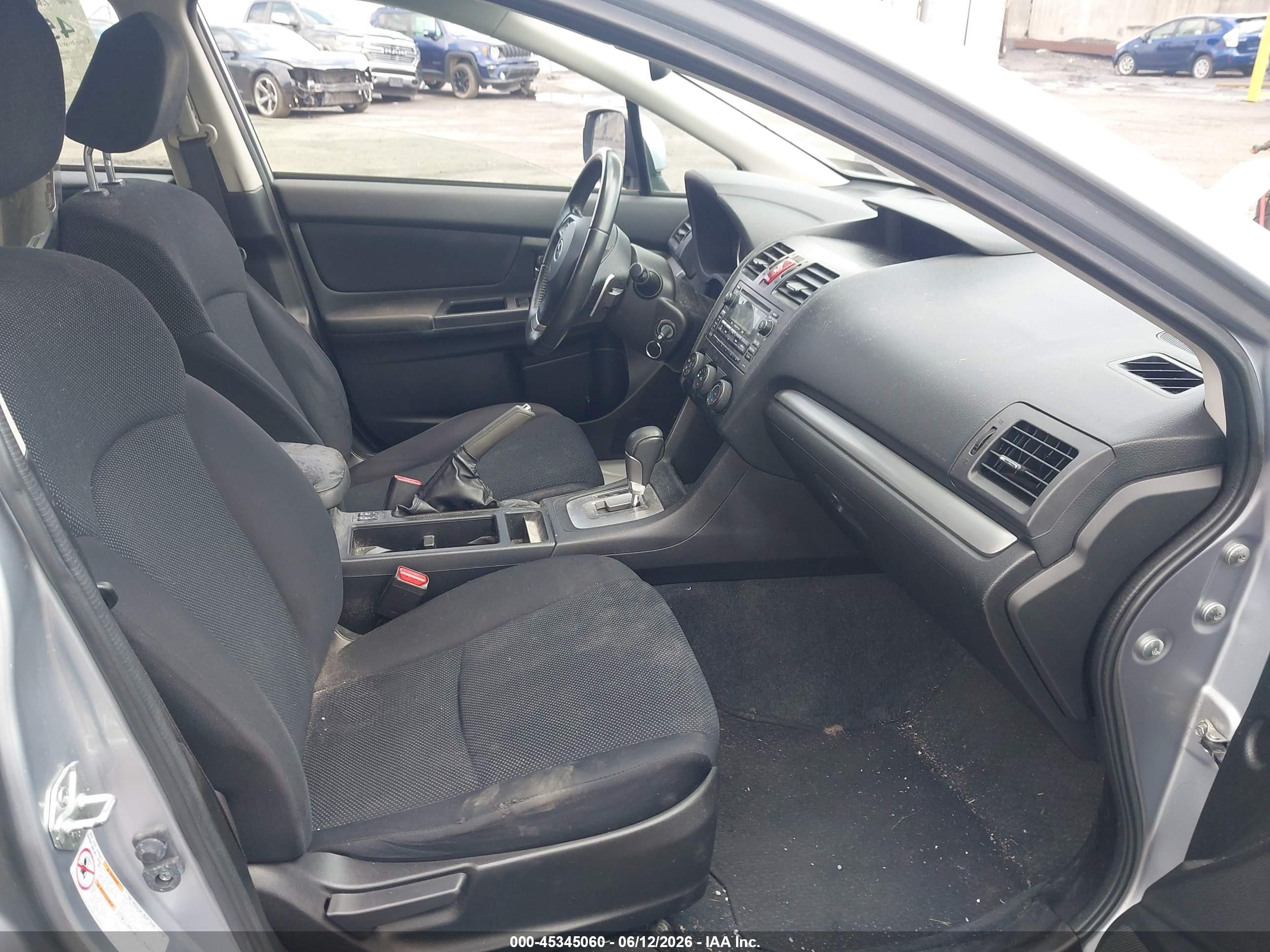 2012 Subaru Impreza 2.0i Premium Silver vin: JF1GPAD61CH203005