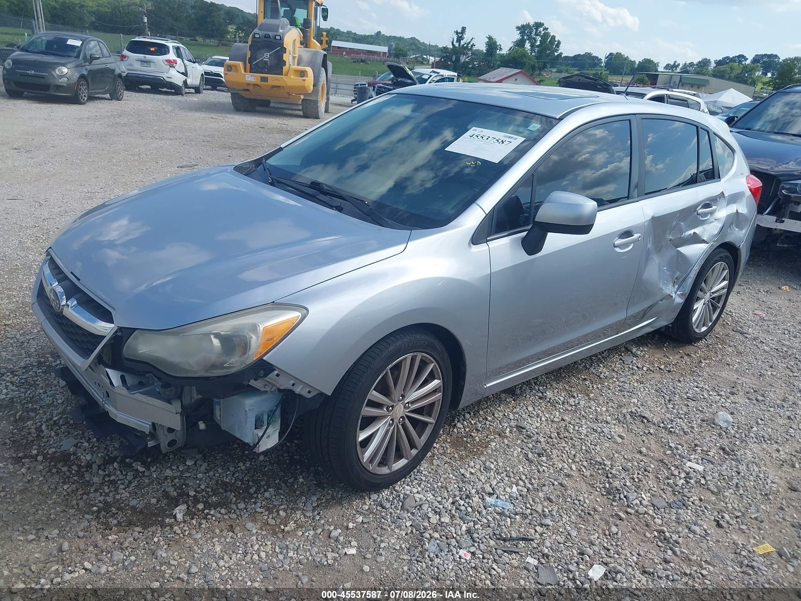 2012 Subaru Impreza 2.0i Premium Silver vin: JF1GPAD62CH201957