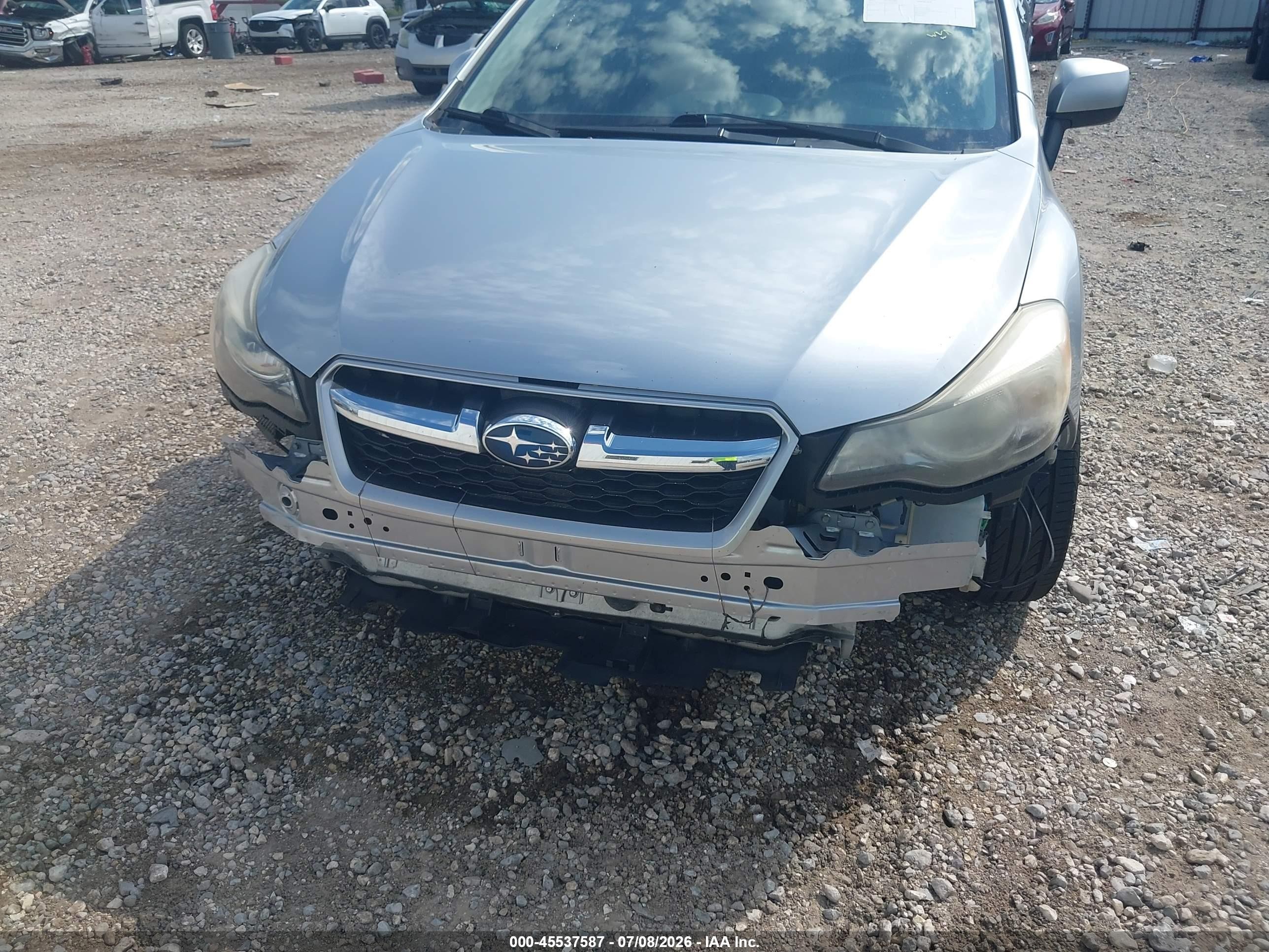 2012 Subaru Impreza 2.0i Premium Silver vin: JF1GPAD62CH201957
