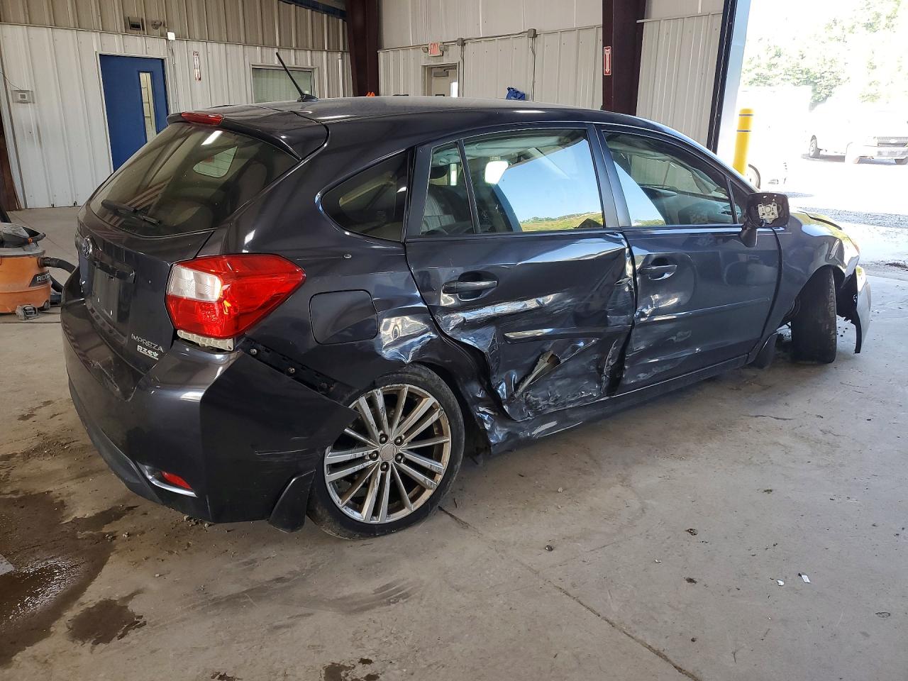 2014 Subaru Impreza Premium Charcoal vin: JF1GPAD62E8223542