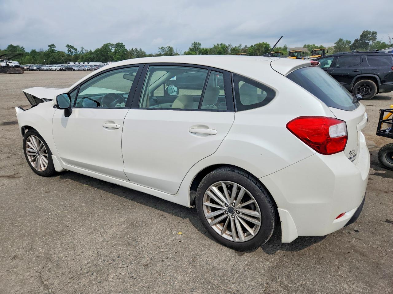 2012 Subaru Impreza Premium White vin: JF1GPAD63CH217133