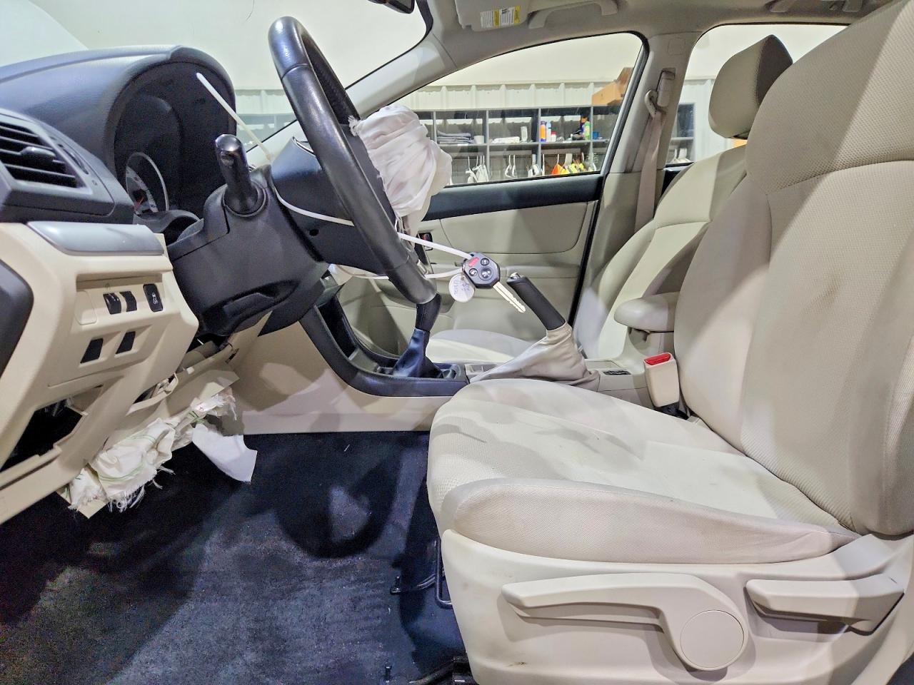 2012 Subaru Impreza Premium White vin: JF1GPAD64CG227742