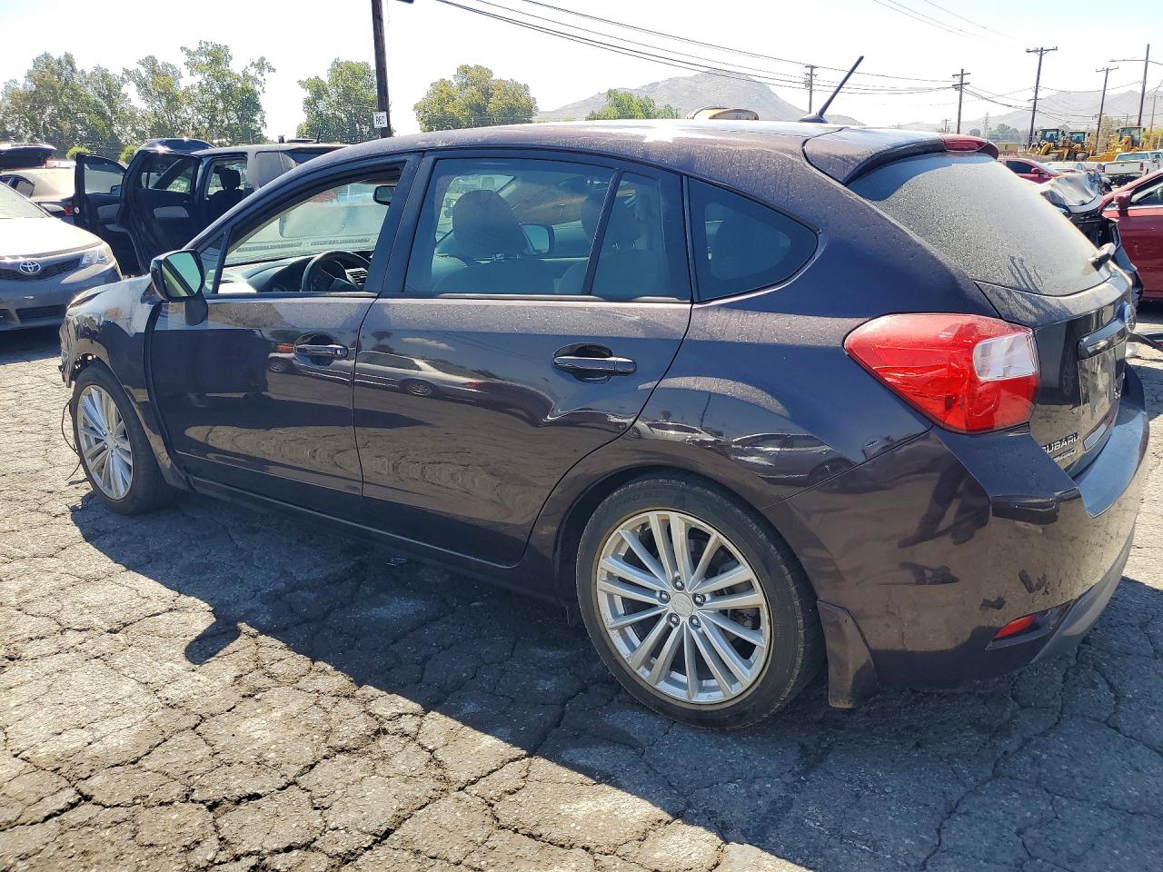 2013 Subaru Impreza Premium Burgundy vin: JF1GPAD64D2867089