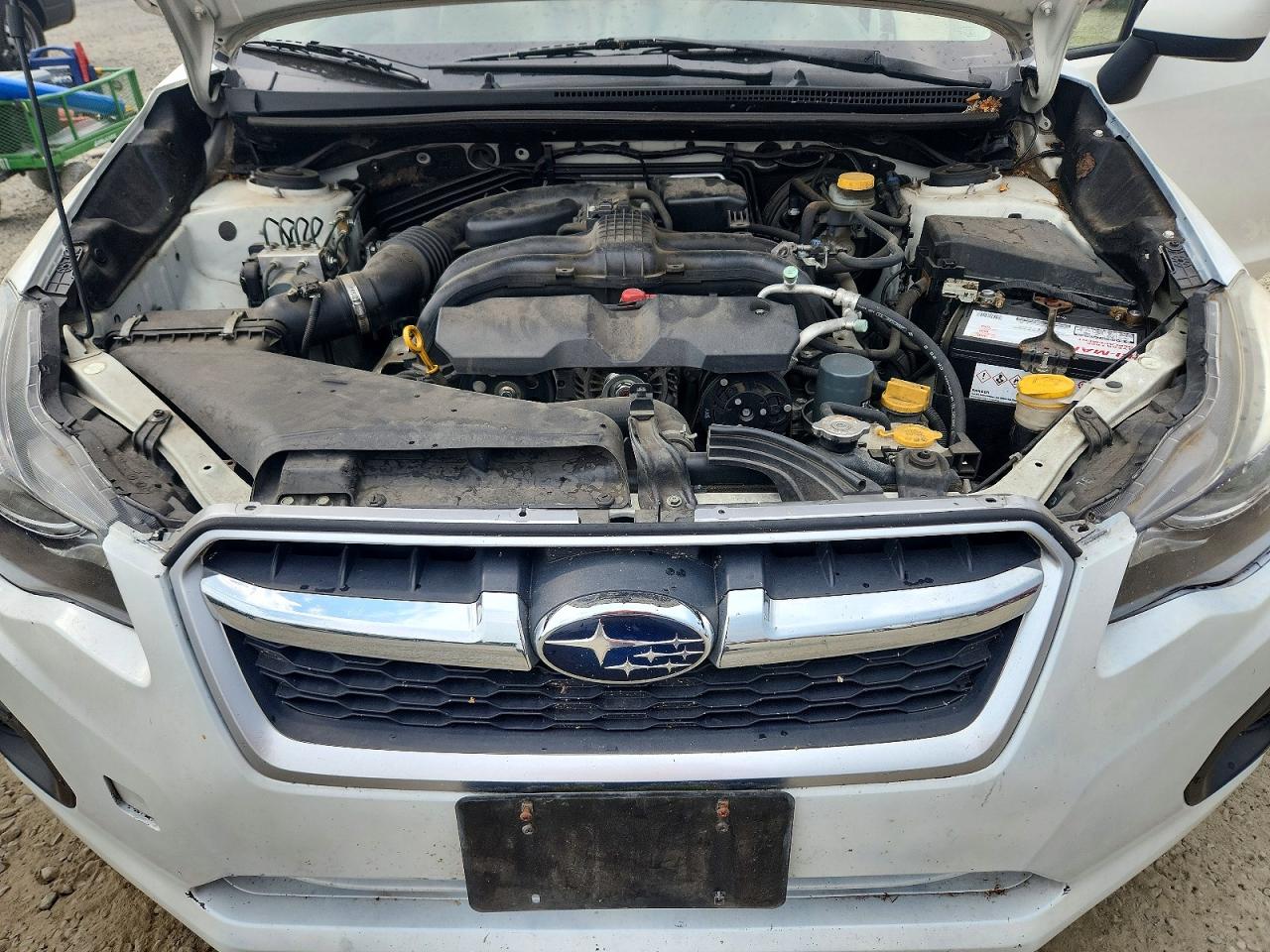 2014 Subaru Impreza Premium White vin: JF1GPAD65E8259287