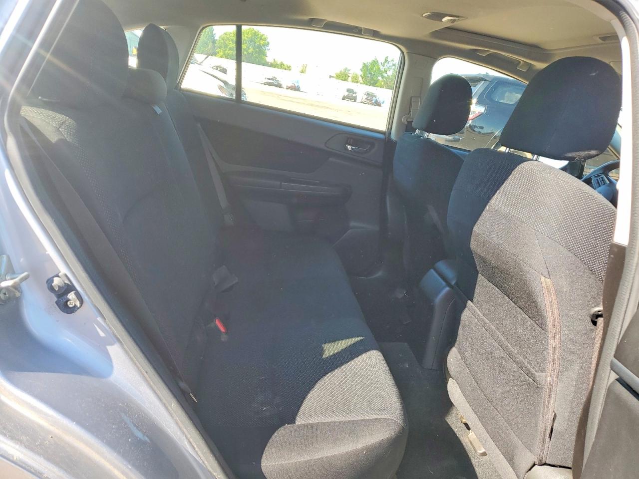2013 Subaru Impreza Premium Серебряный vin: JF1GPAD67D1813338