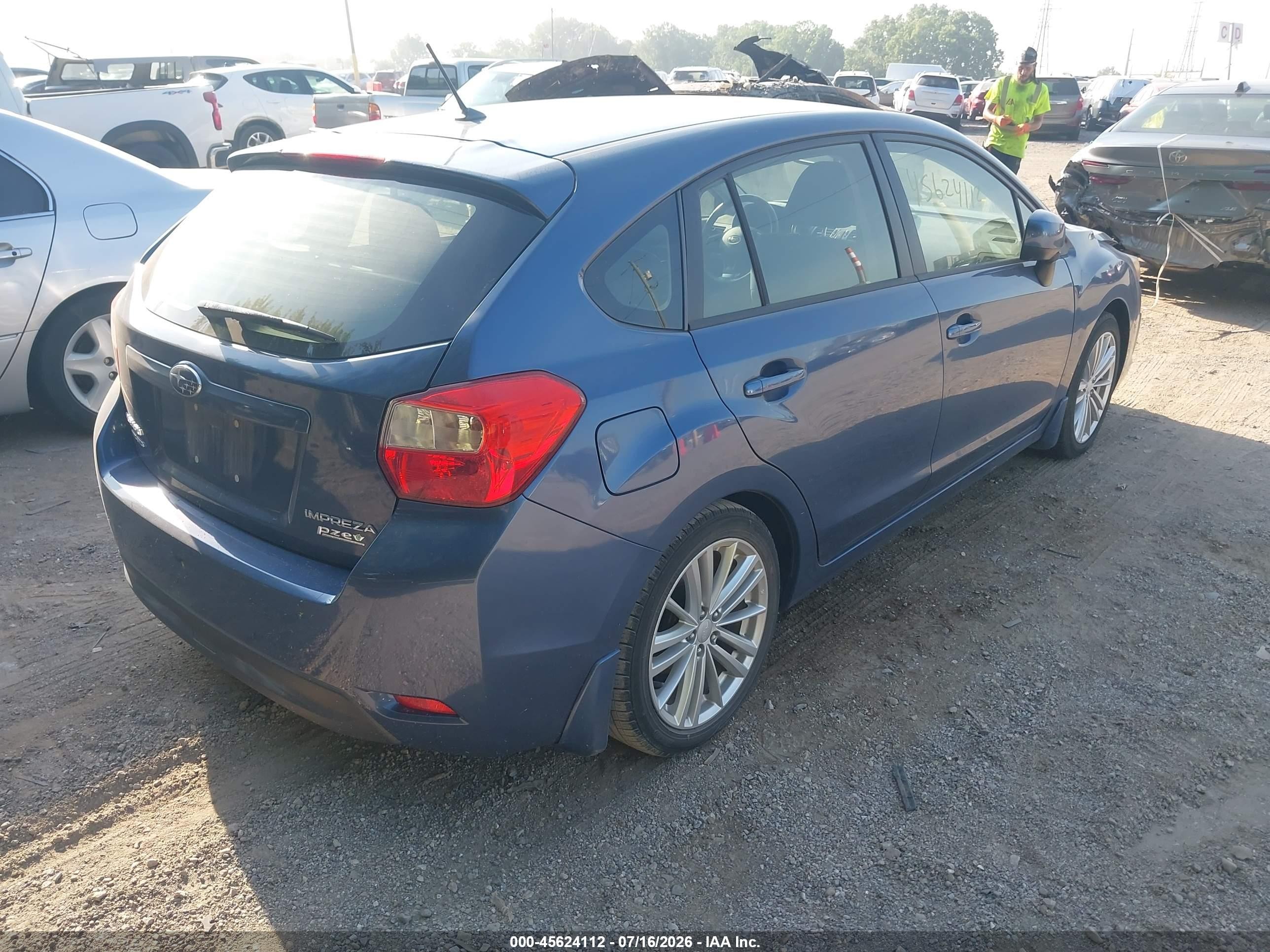 2013 Subaru Impreza 2.0i Premium Blue vin: JF1GPAD67D2218533