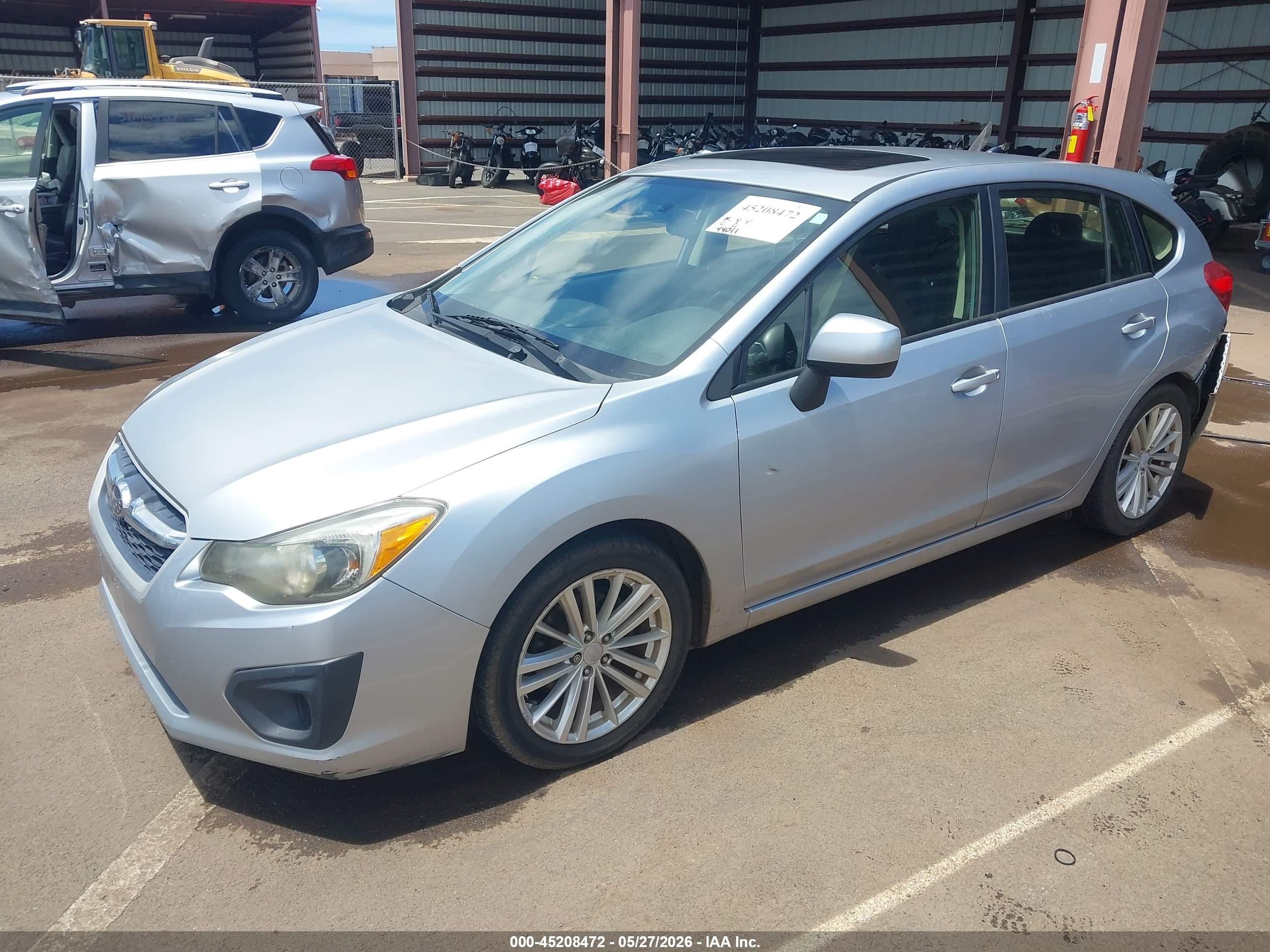 2014 Subaru Impreza 2.0i Premium Silver vin: JF1GPAD68E8209998