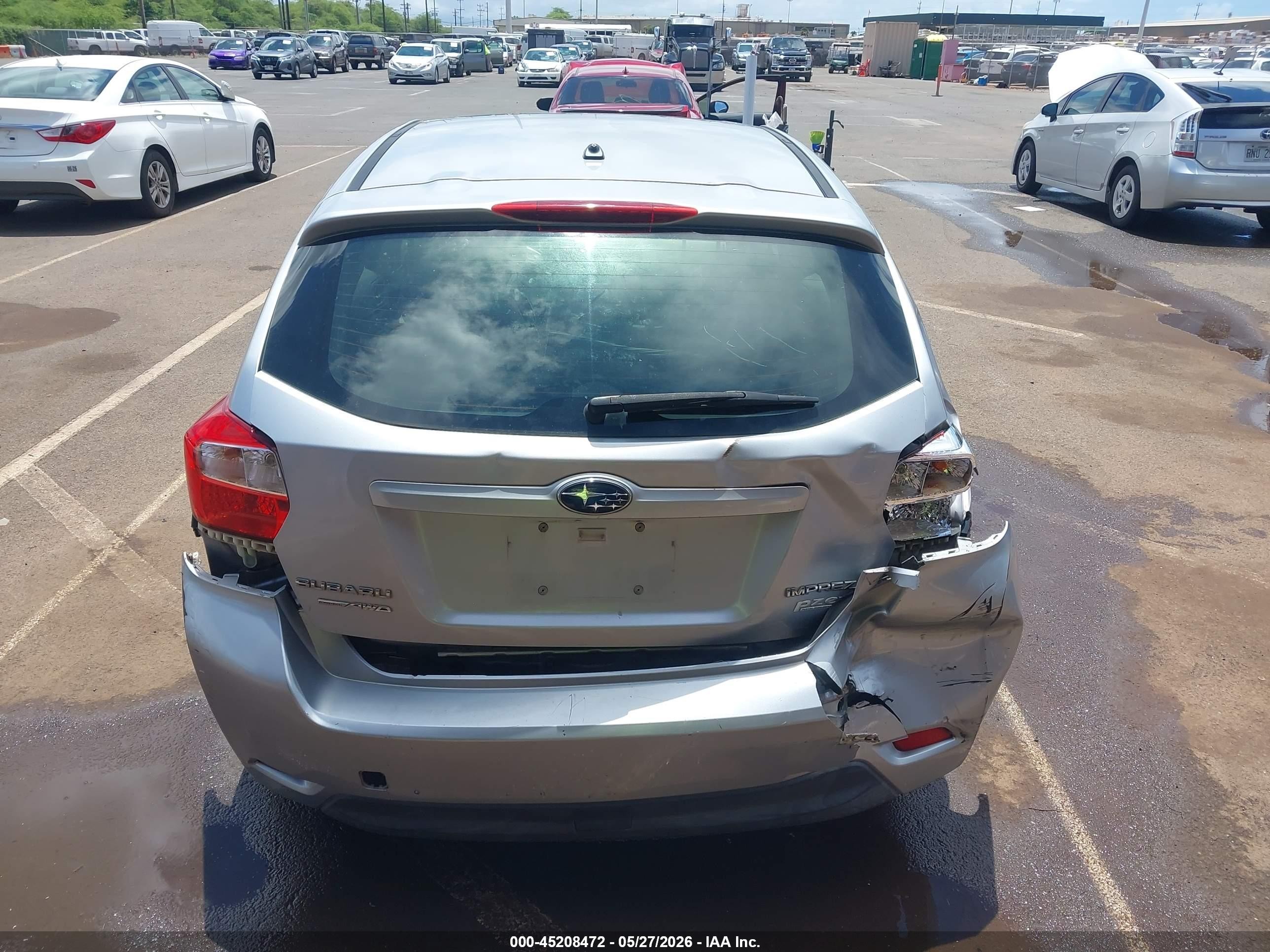 2014 Subaru Impreza 2.0i Premium Silver vin: JF1GPAD68E8209998