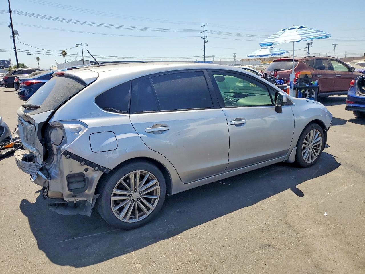 2012 Subaru Impreza 2.5i Sports Wagon Silver vin: JF1GPAD69CH246457
